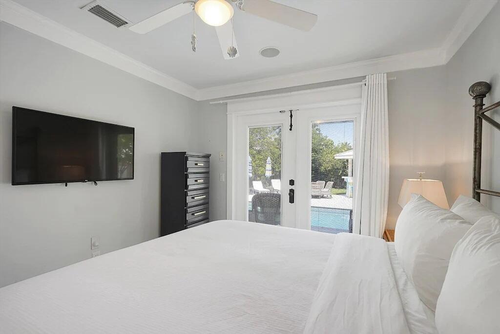CRYSTAL BEACH - Residential