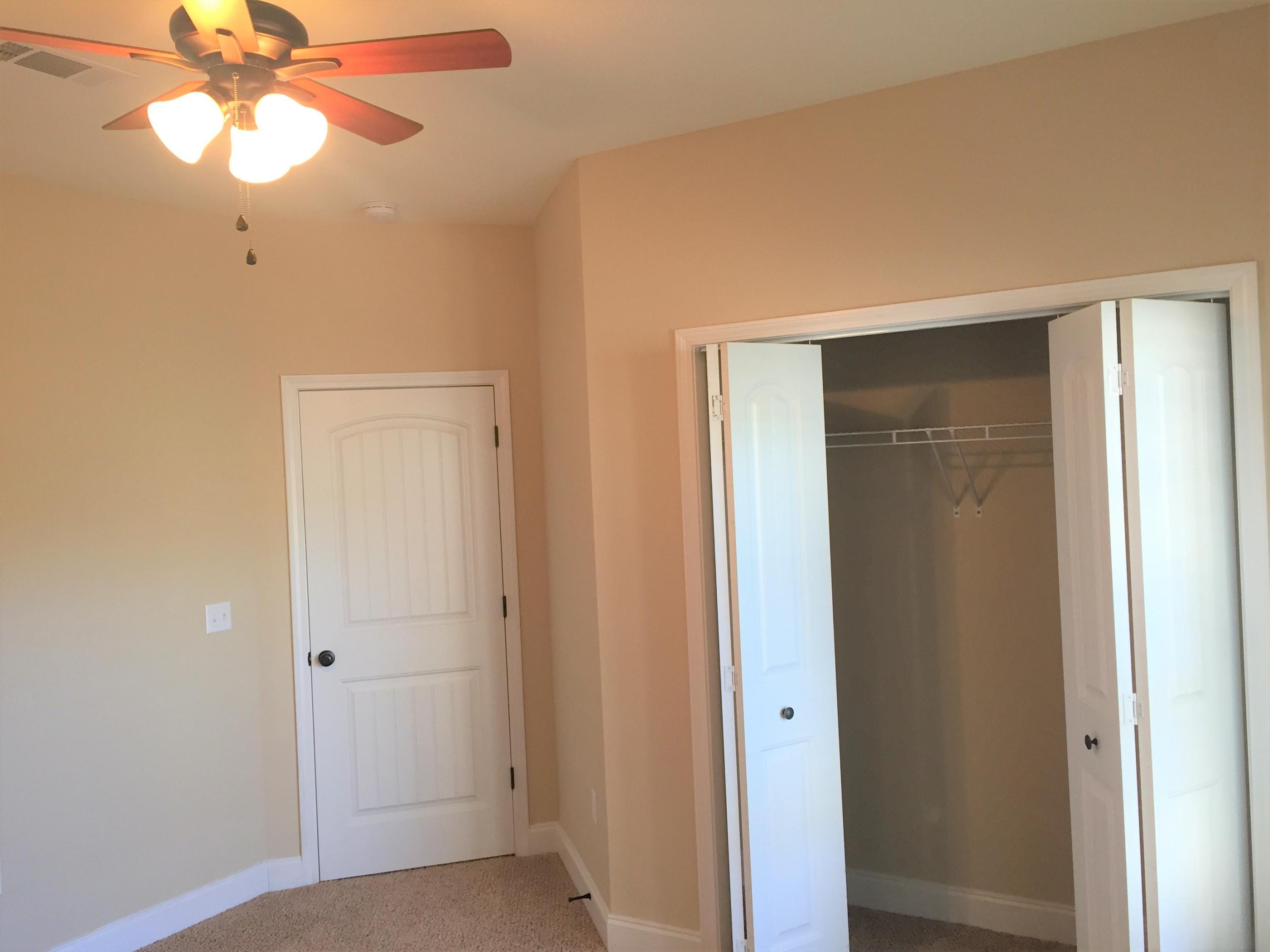 DUGGAN POND ESTATES - Residential Lease