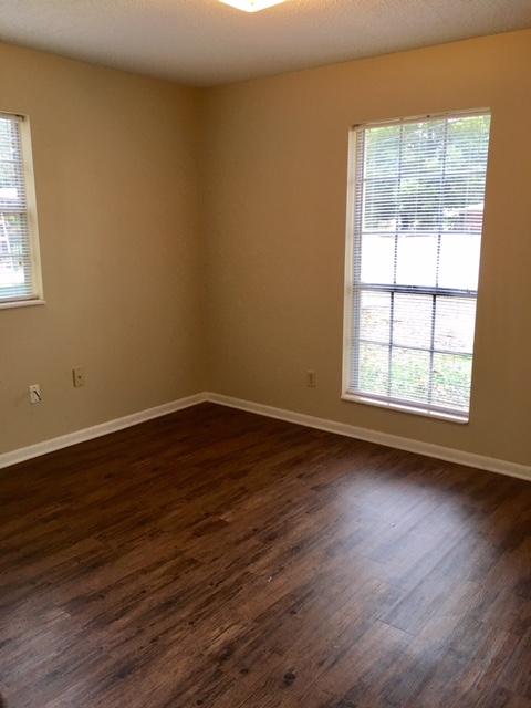 MIRAMAR ESTATES 2ND ADDN - Residential Lease