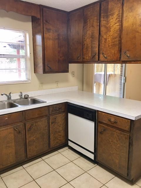 MIRAMAR ESTATES 2ND ADDN - Residential Lease