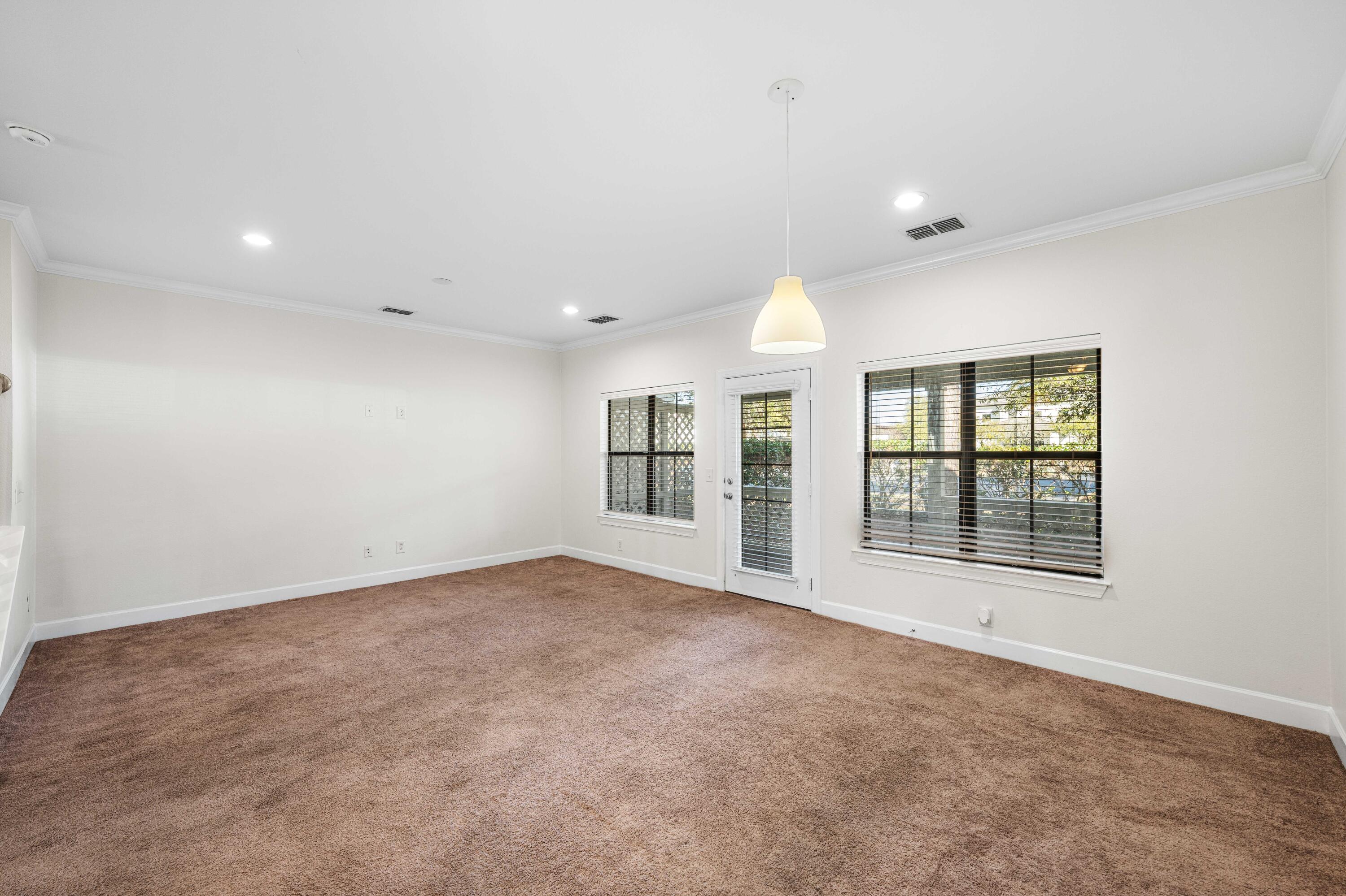 SOUTH HAVEN TOWNHOMES - Residential