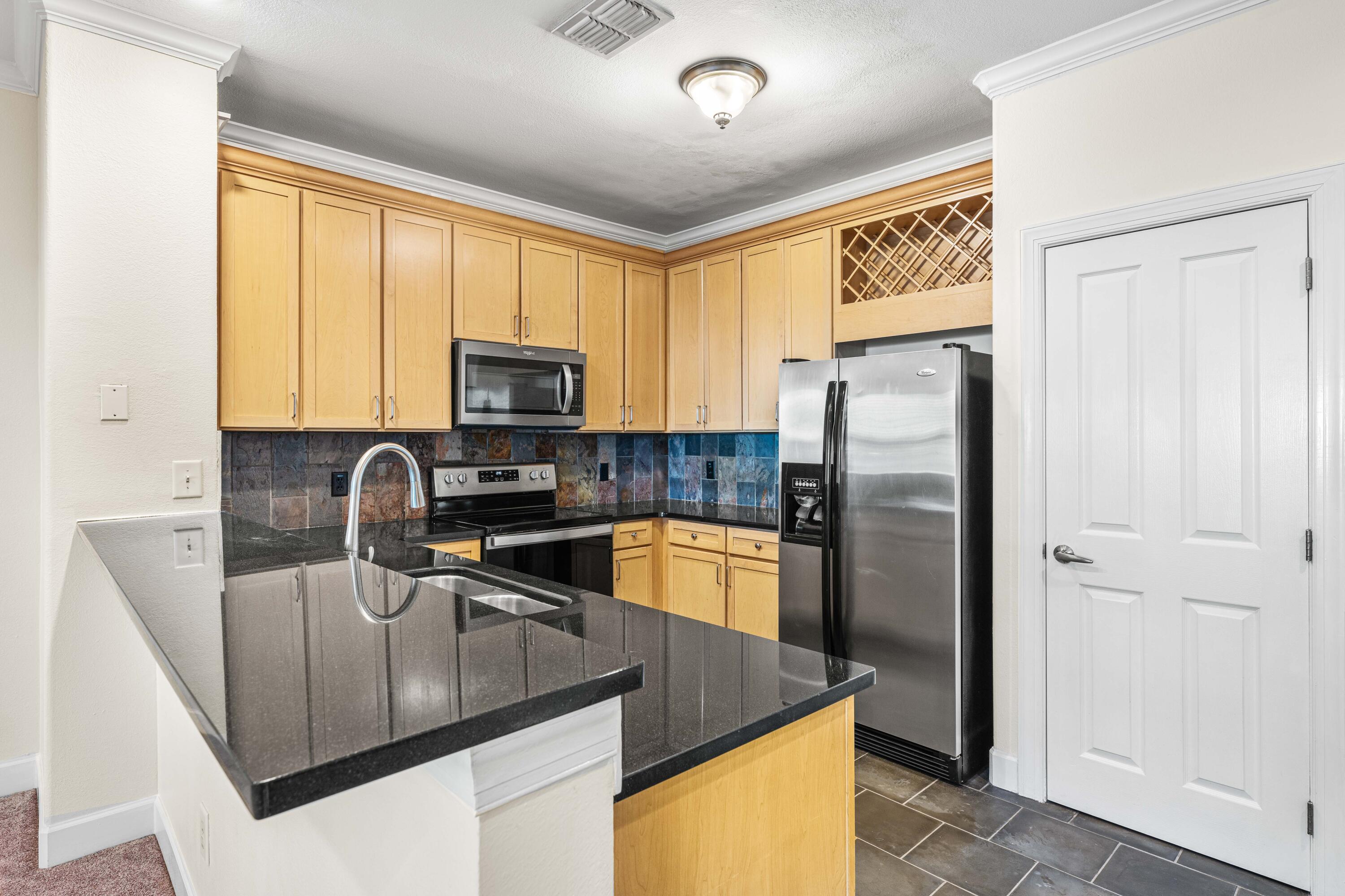 SOUTH HAVEN TOWNHOMES - Residential