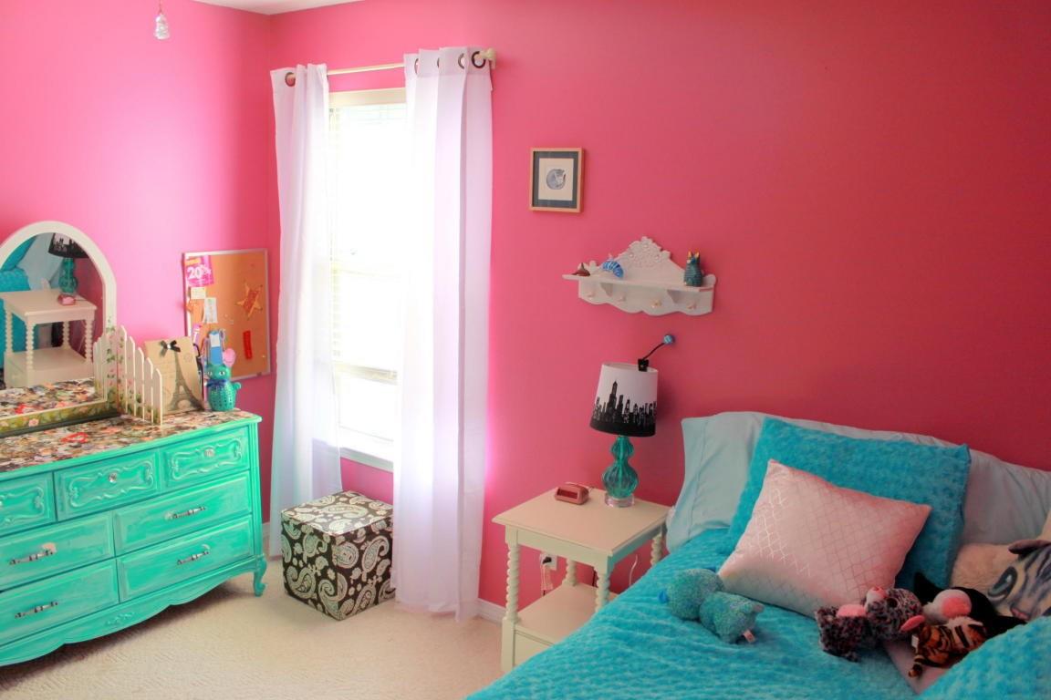 RIDGE WOOD MANOR - Residential Lease