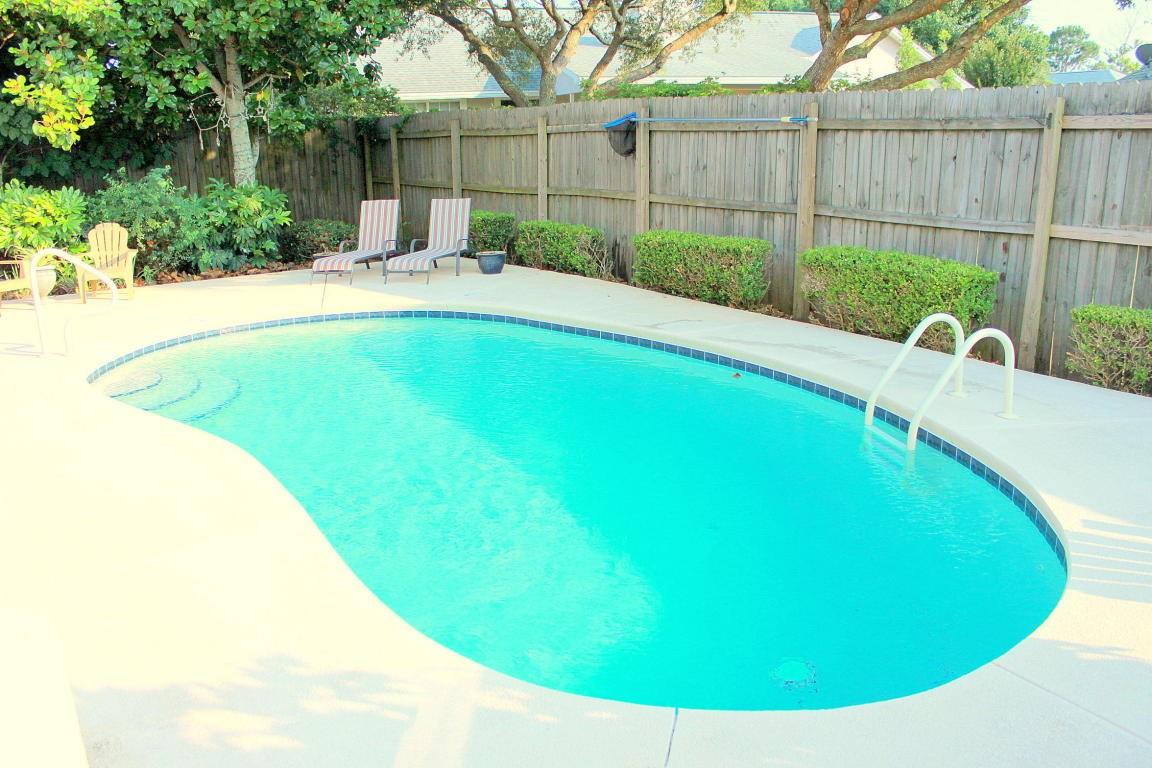 RIDGE WOOD MANOR - Residential Lease