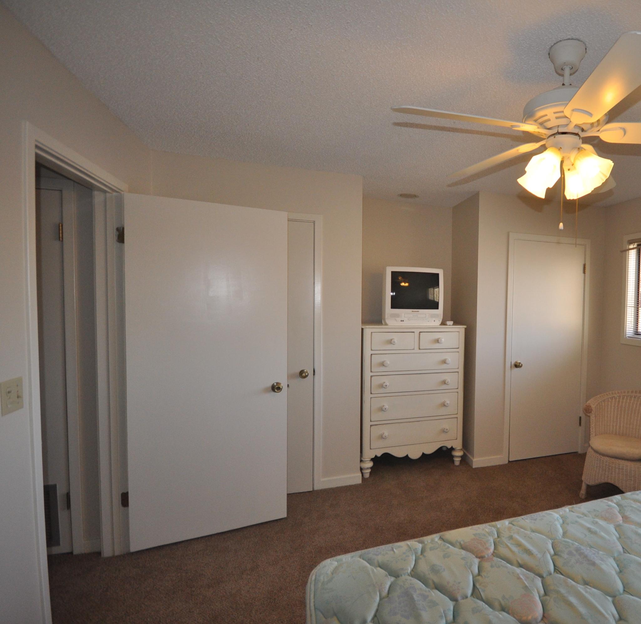 BEACHWALK VILLAS PH 04 - Residential Lease
