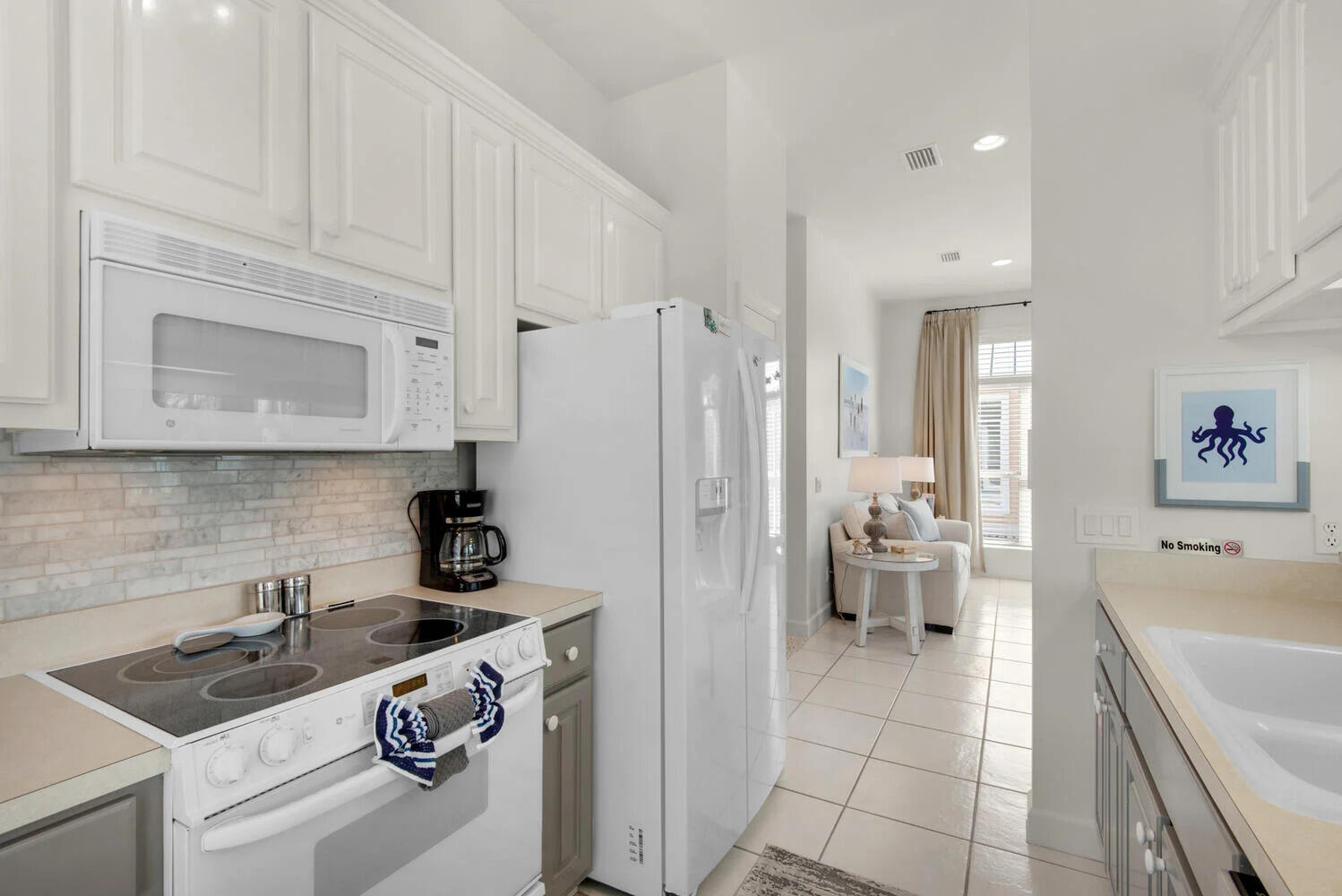 MARAVILLA COTTAGES - Residential