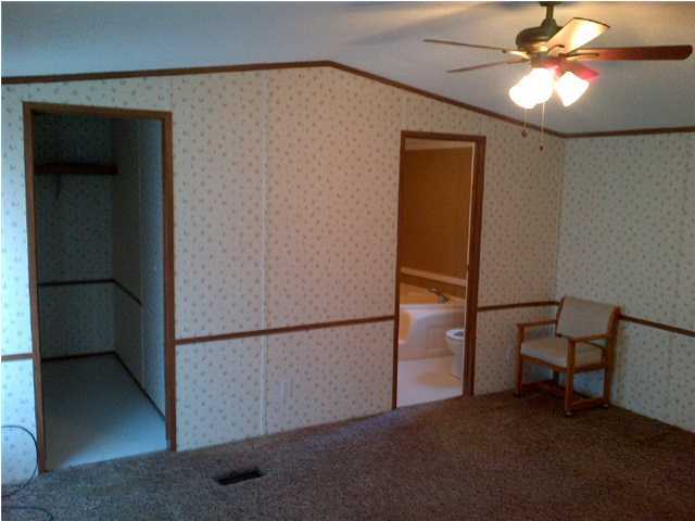 METES & BOUNDS - Residential Lease