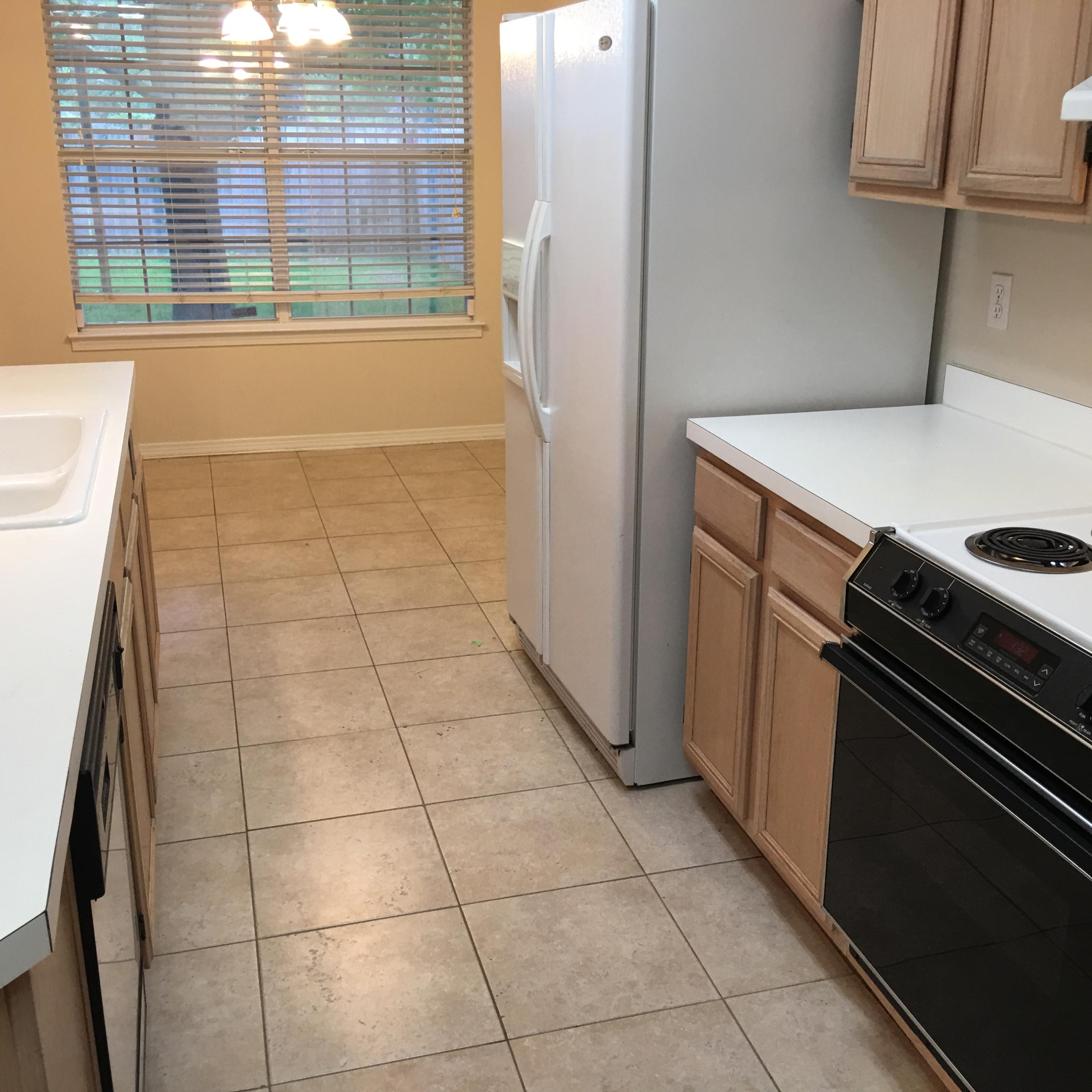 SUNRISE VILLAGE S/D - Residential Lease