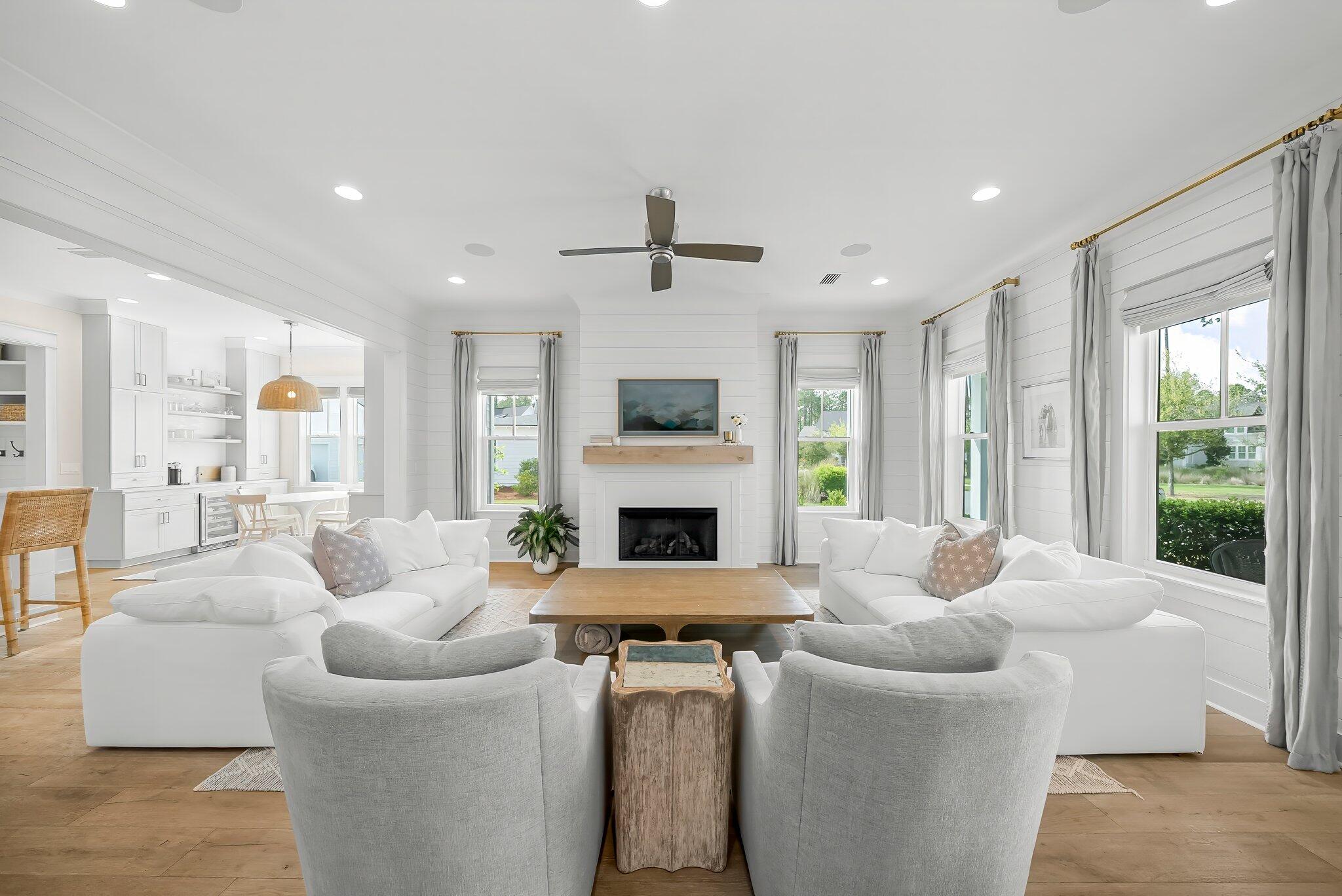 WATERSOUND ORIGINS - Residential