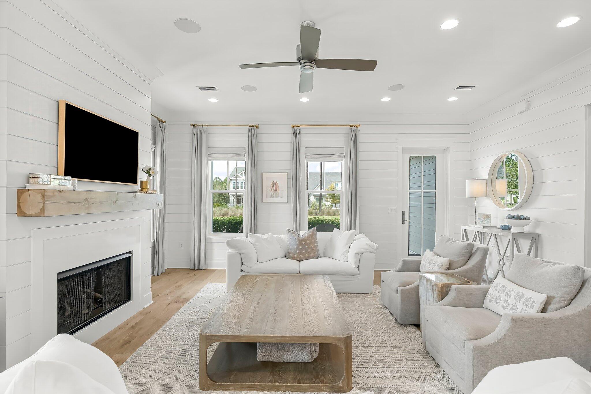 WATERSOUND ORIGINS - Residential
