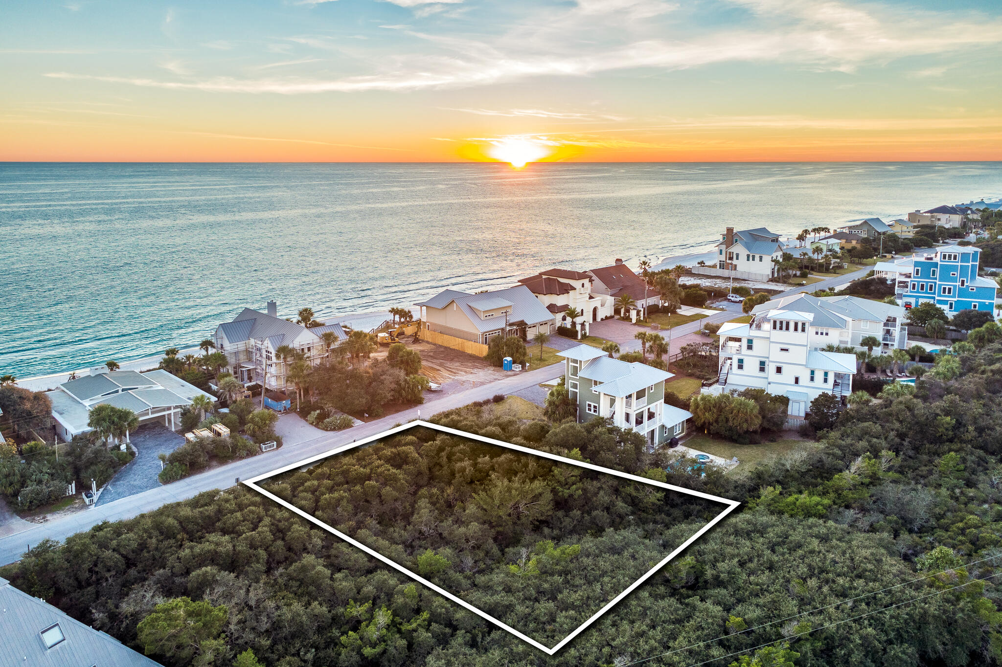 LOT 5 BLK 5 BLUE MOUNTAIN BEACH S/D #1 PB 2-41 OR 870-271 OR 3177-1619 OR 3199-3932 - Land