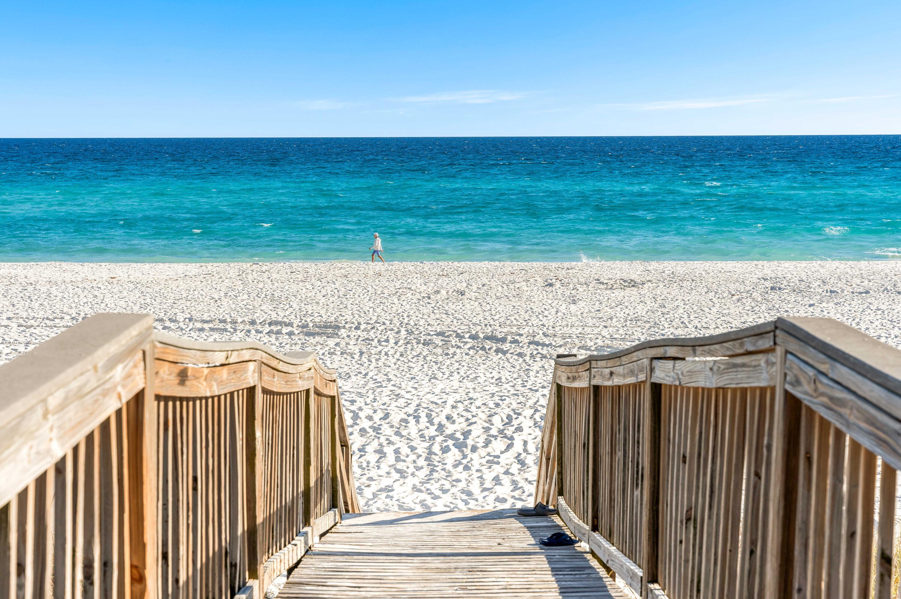 EMERALD SURF CONDO - Residential