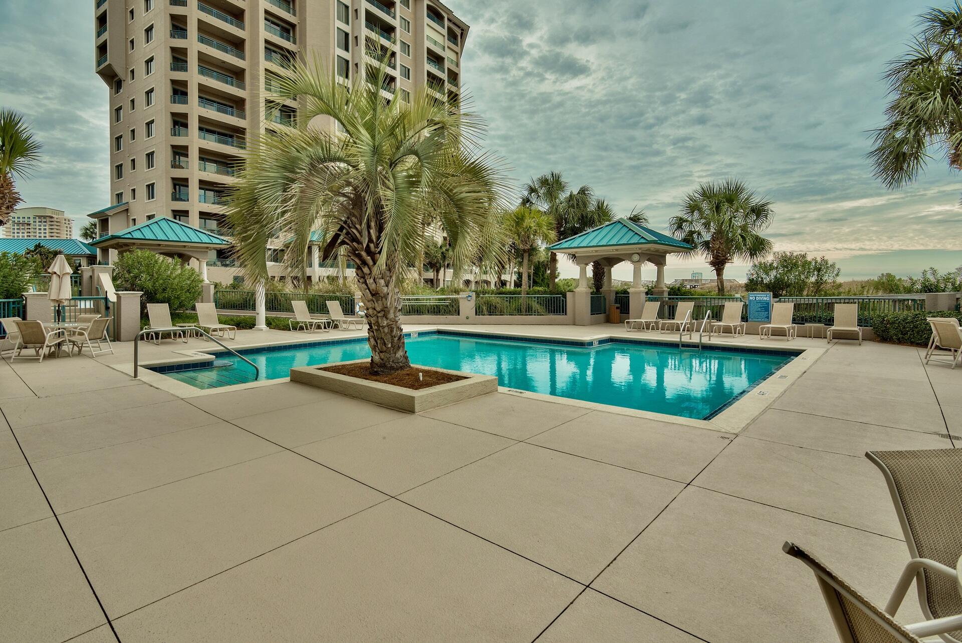 SOUTHWINDS AT SANDESTIN - Residential