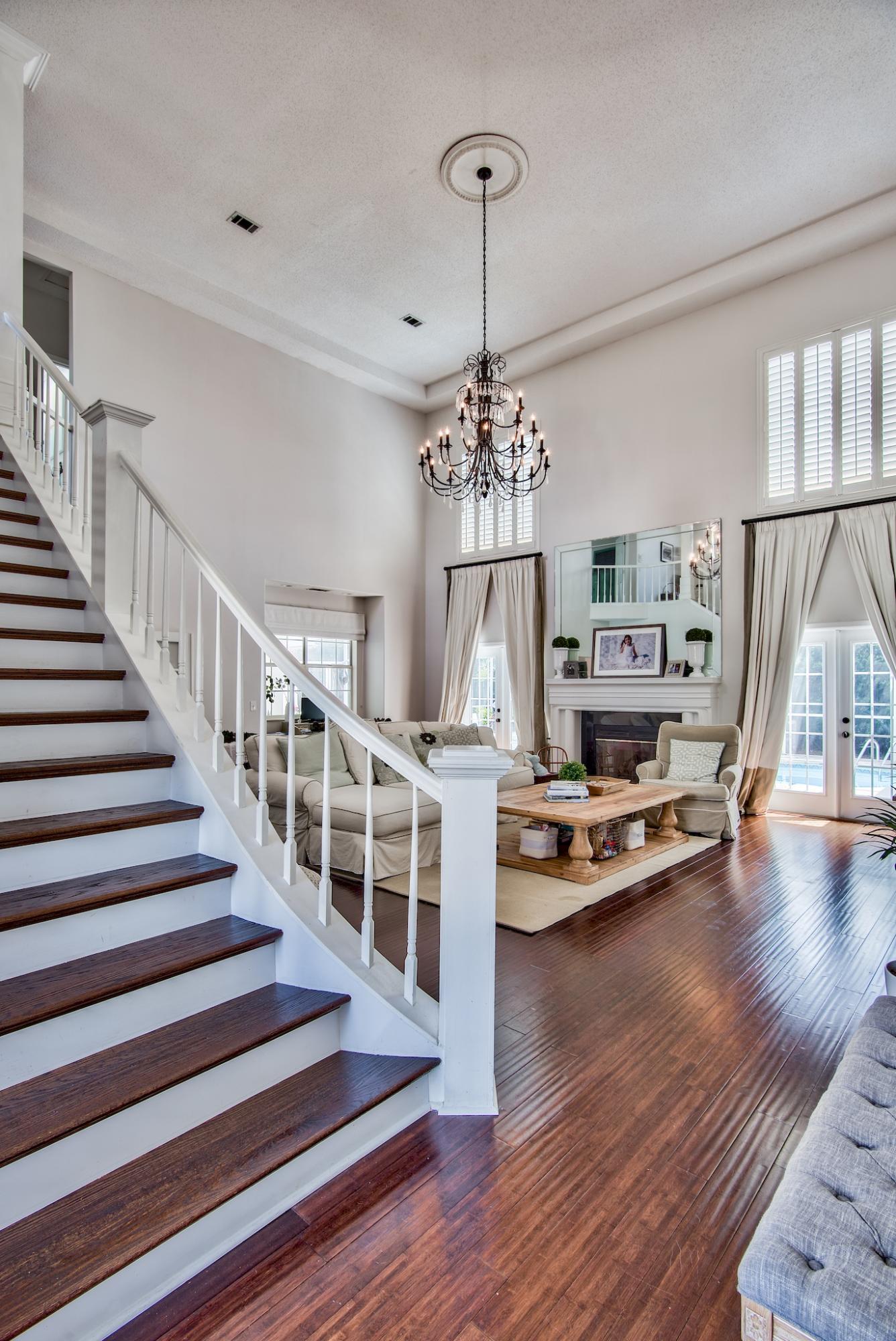 WINDSOR FOREST - Residential