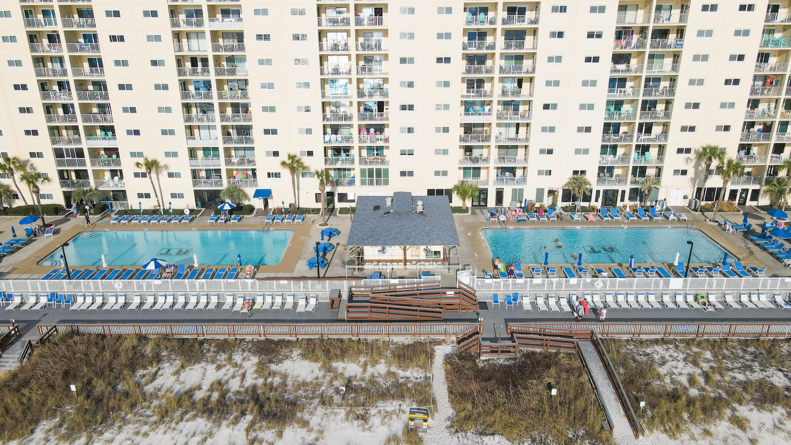 REGENCY TOWERS - Residential