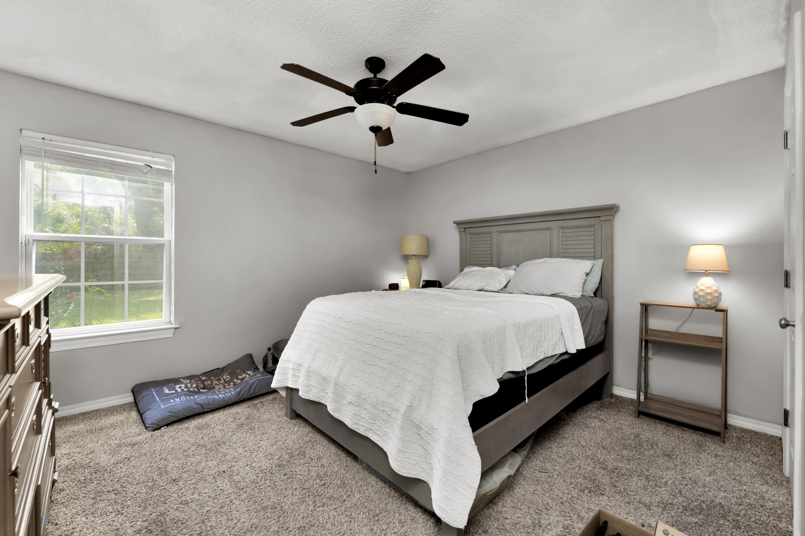 SULLIVANS ADDN TO CRESTVIEW - Residential