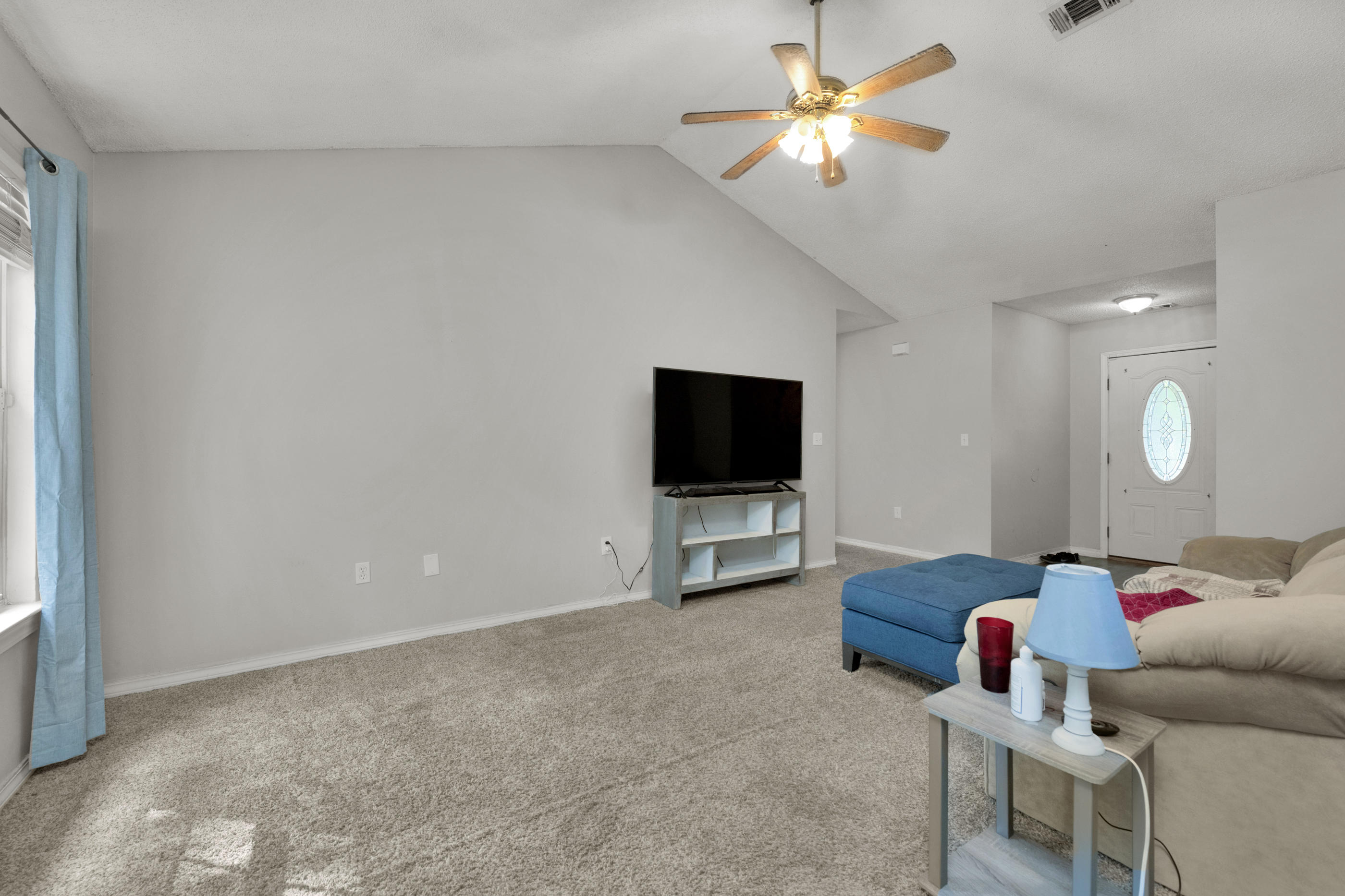 SULLIVANS ADDN TO CRESTVIEW - Residential