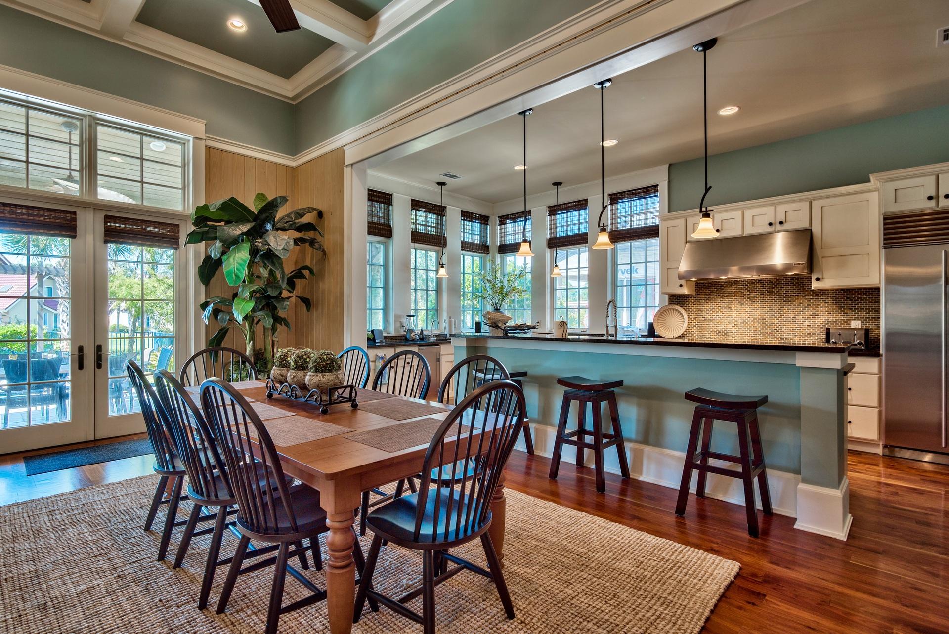 ISLAND ESTATES - Residential