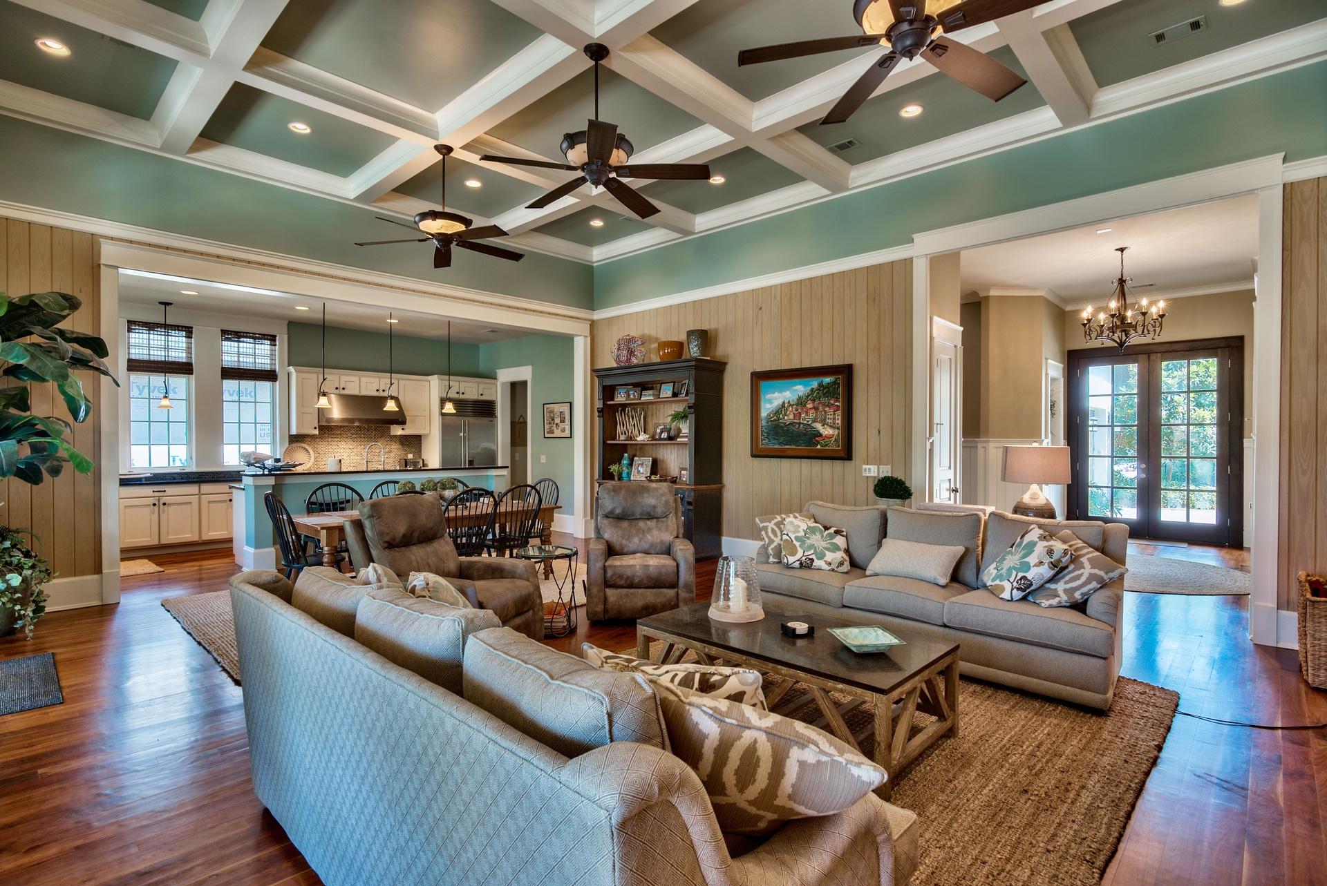 ISLAND ESTATES - Residential