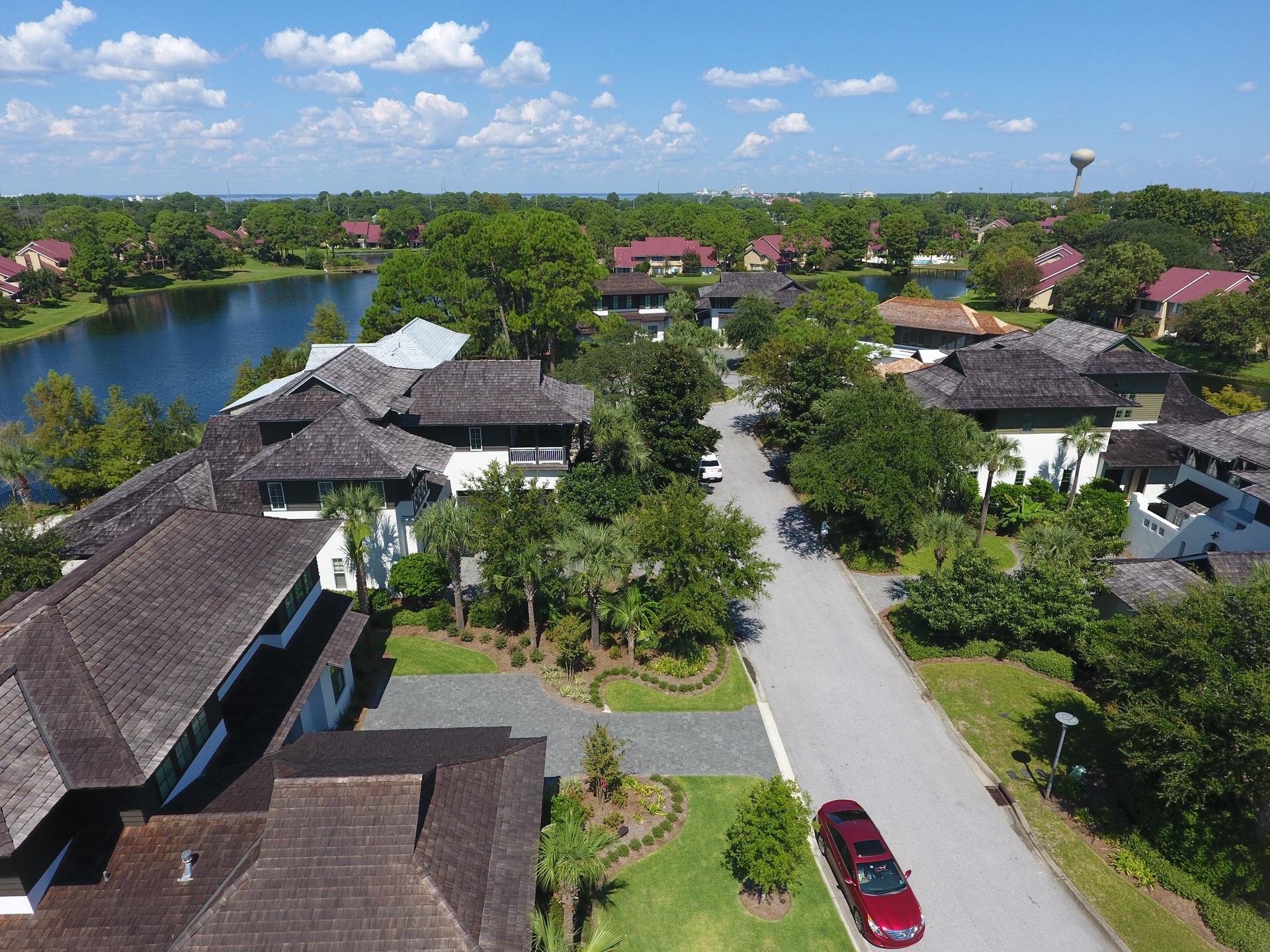 ISLAND ESTATES - Residential