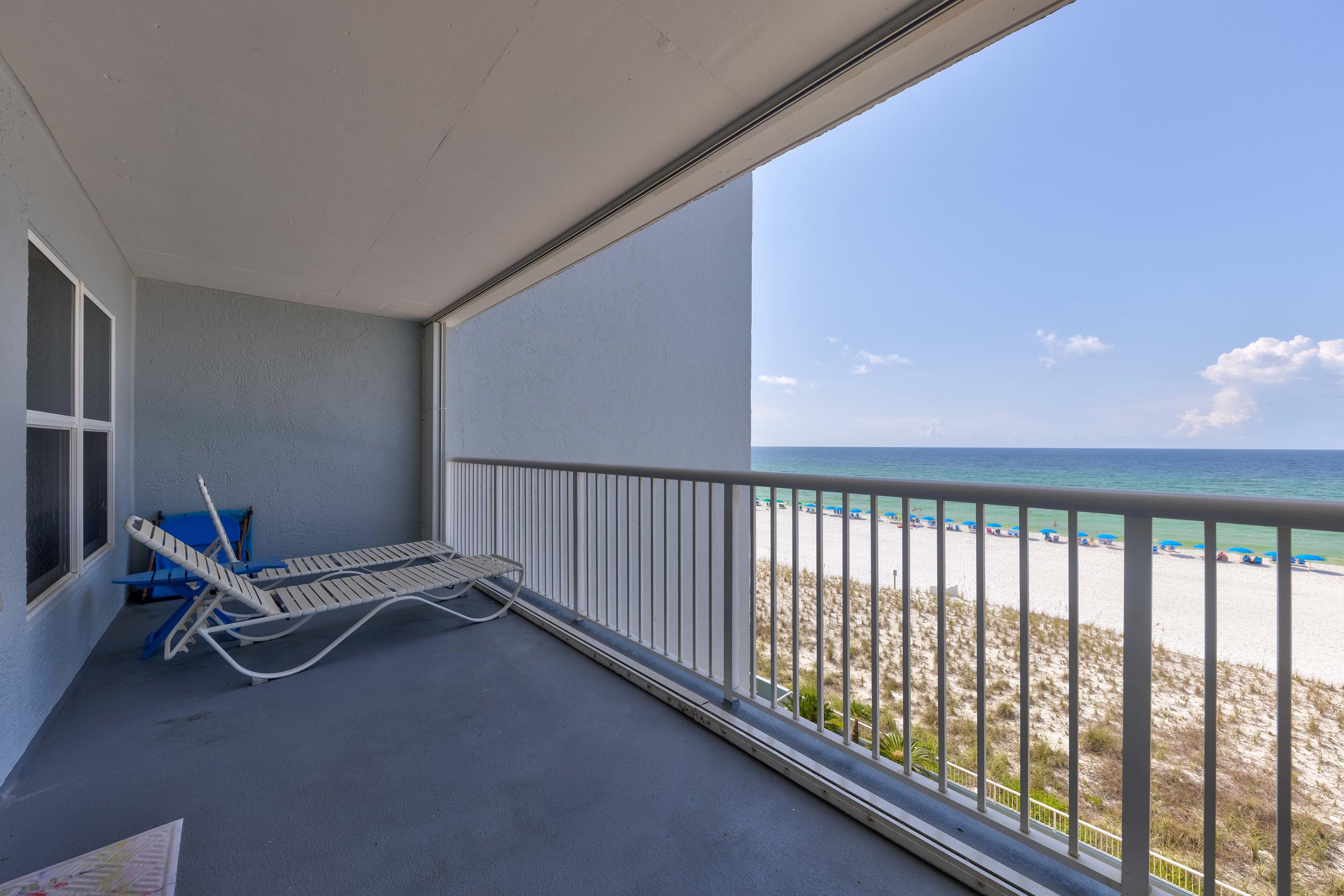 ISLANDER BEACH RESORT & CONDO - Residential