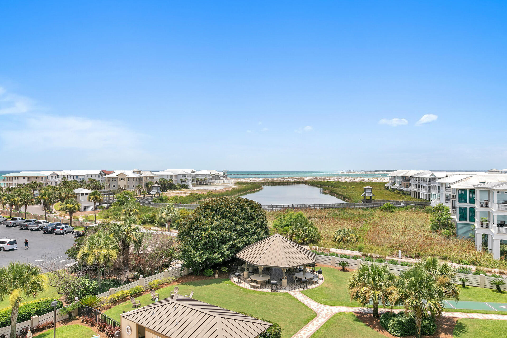 ISLANDER CONDO PH 2 - Residential