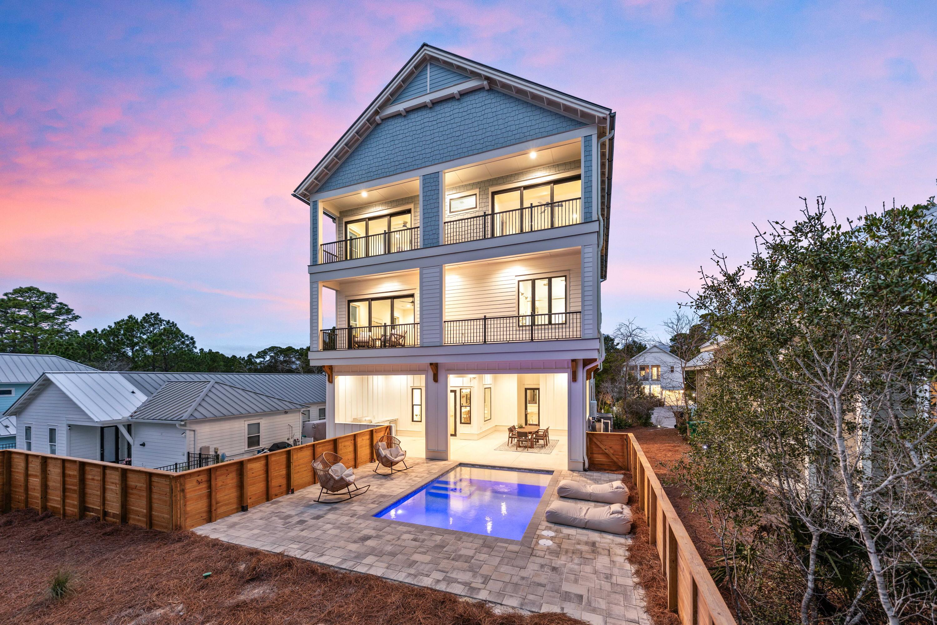 HIDDEN HIGHLANDS - Residential