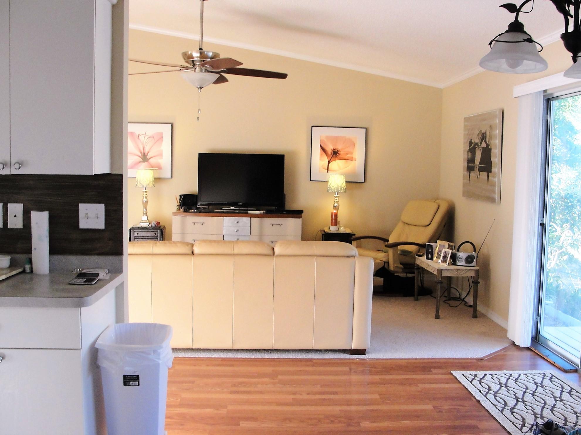 COUNTRYVIEW ESTATES 7TH ADDN - Residential Lease