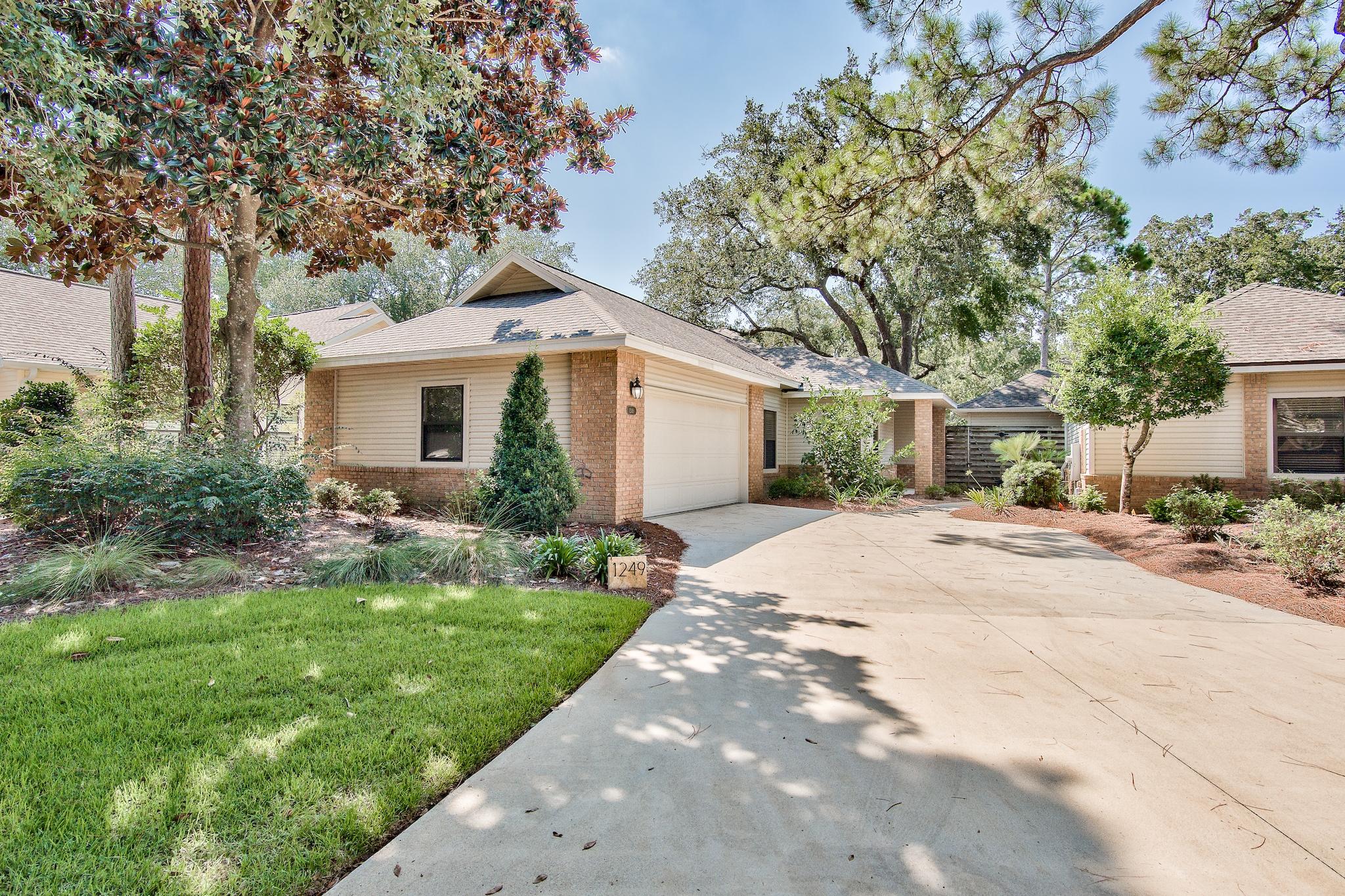 DEERWOOD - Residential