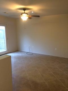 SHADY OAKS - Residential Lease