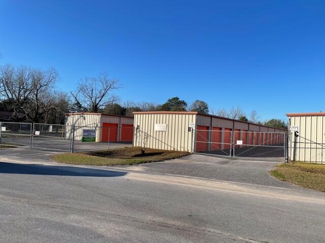 SALE OF PROPERTY WAS AN OFF-MARKET SALE CONSISTING OF FOUR SEPARATE PARCELS TOTALING 2.52 ACRES WITH 22,000 SQFT OF IMPROVED WAREHOUSE SPACE.  PARCEL I.D.'S CONSIST OF THE FOLLOWING PARCESL: 1116 FERDON BLVD N; 04-3N-23-1840-0004-0240, 1110 FERDON BLVD N:04-3N-23-1840-0004-0060, 398 GARDEN ST.; 04-3N-23-1841-0005-00A0, AND 396 GARDEN ST; 4-3N-23-1841-0005-00B0.
