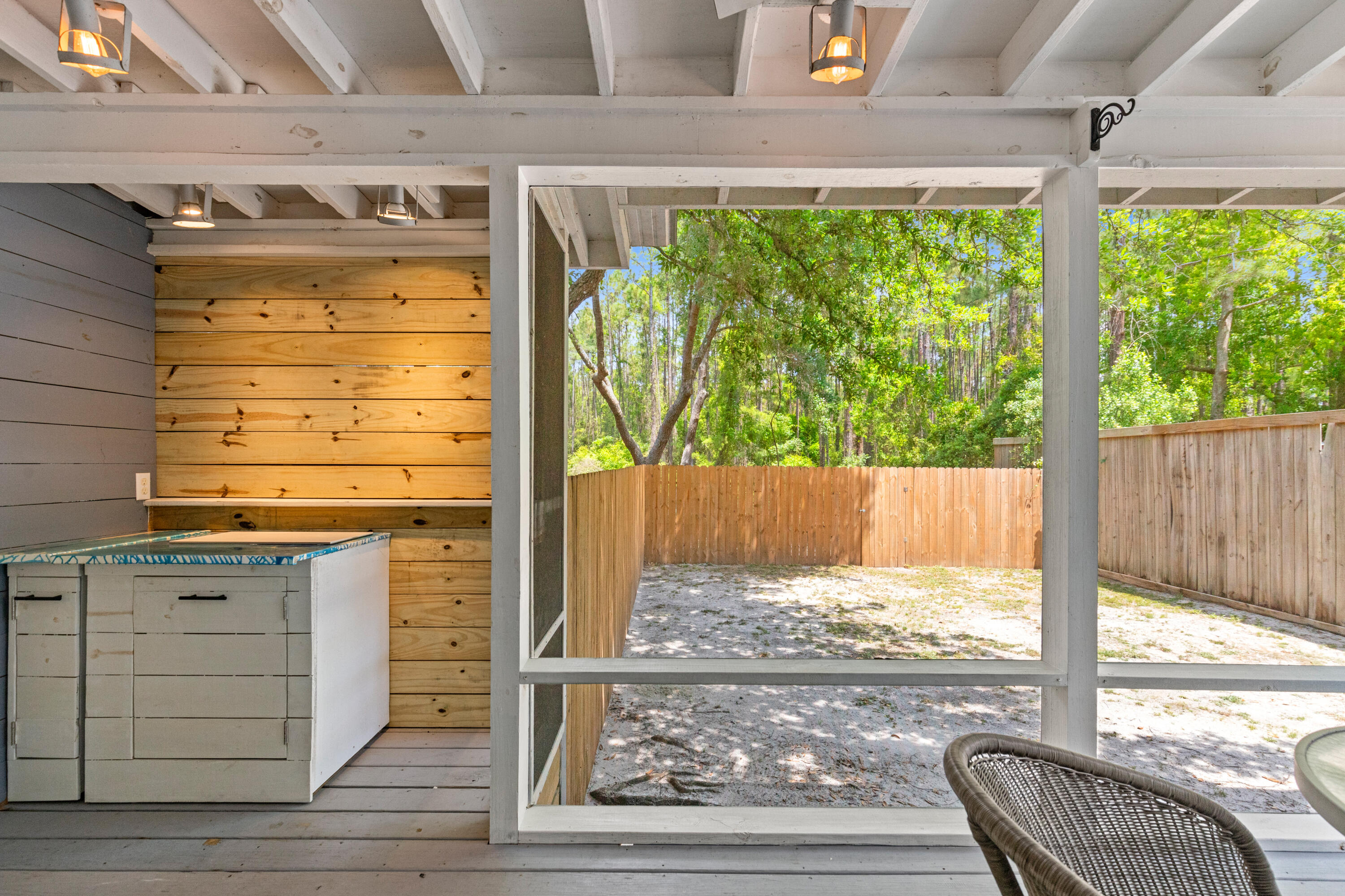 East hewitt - Residential Lease