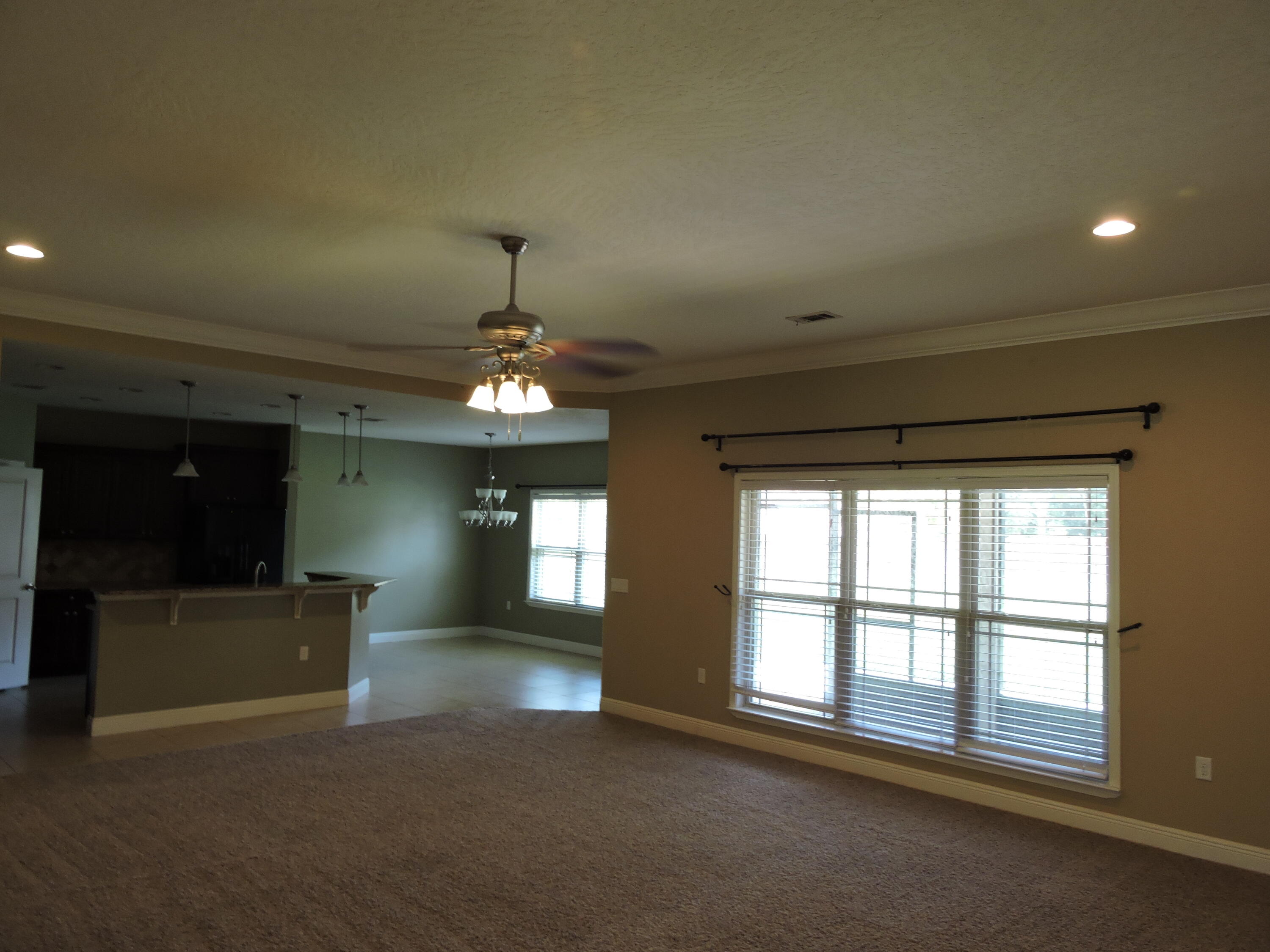 ASHTIN ESTATES - Residential Lease