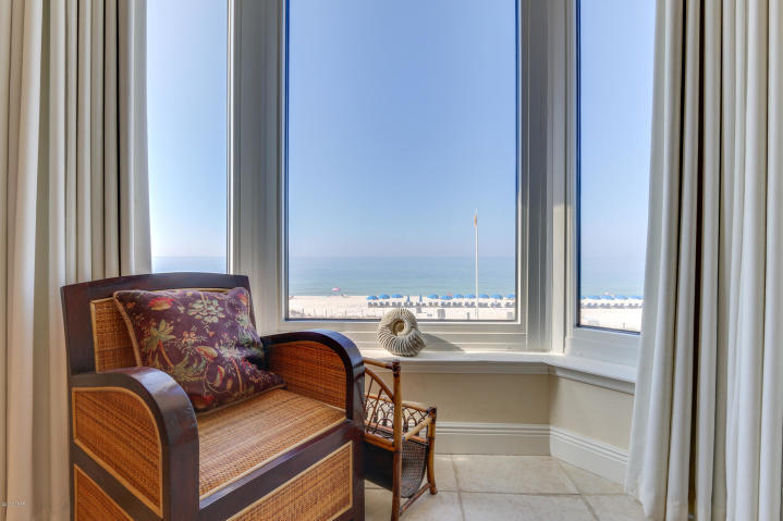EMERALD BEACH PH 1 - Residential