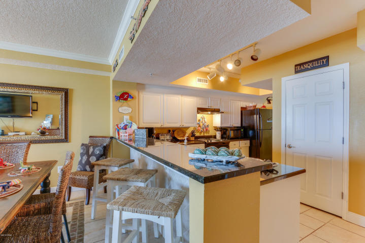 EMERALD BEACH PH 1 - Residential