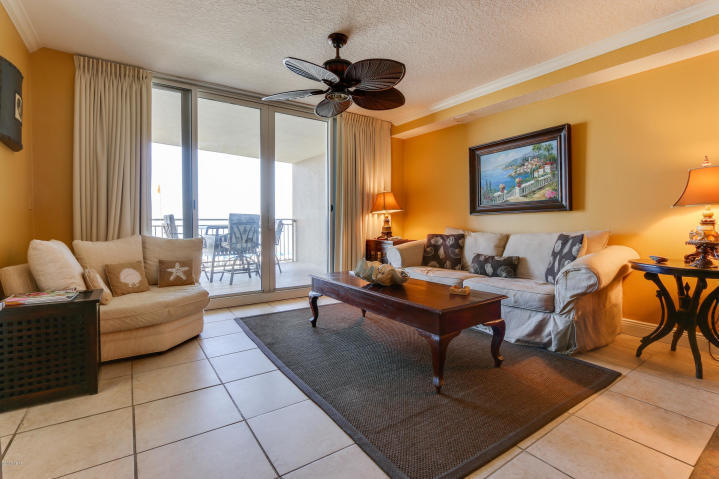 EMERALD BEACH PH 1 - Residential