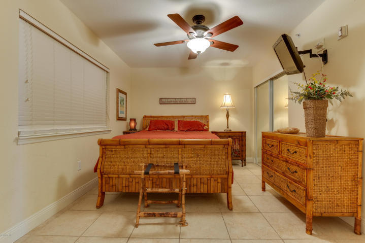 EMERALD BEACH PH 1 - Residential