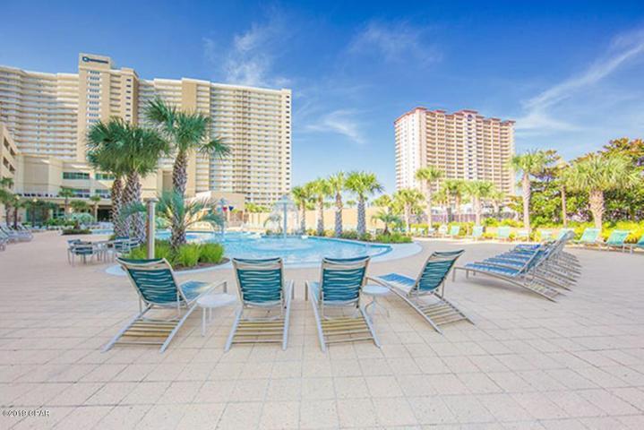 EMERALD BEACH PH 1 - Residential