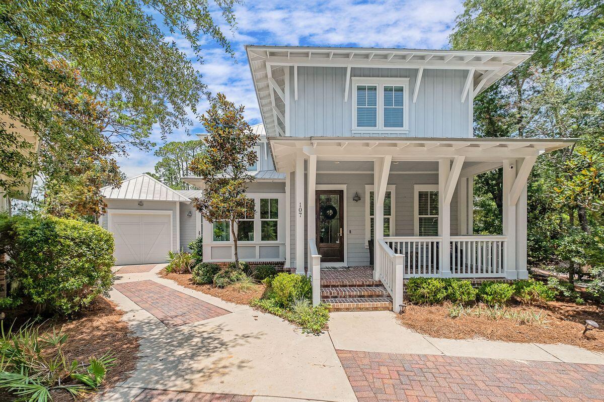 FOREST LAKES - Residential