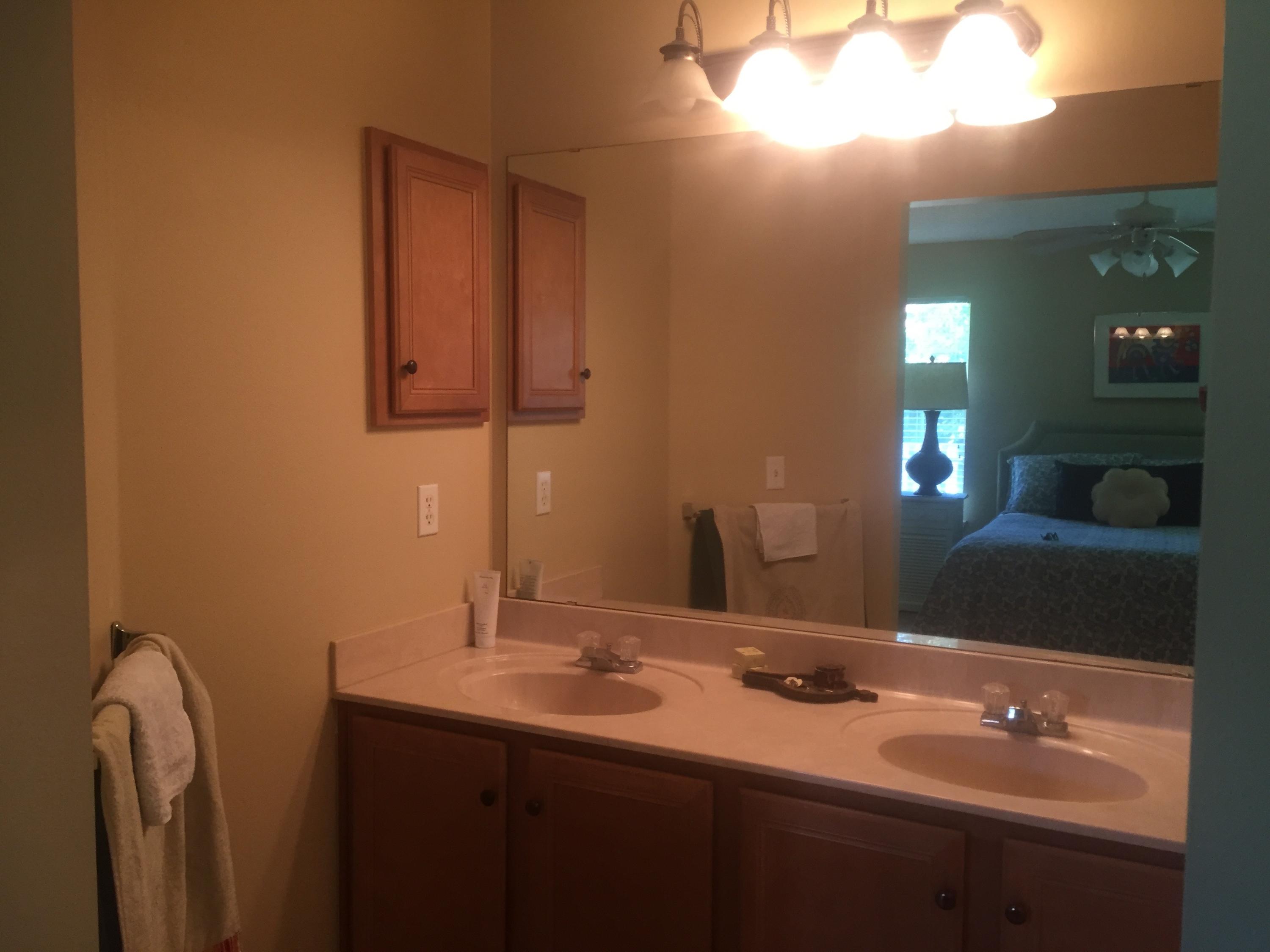 BAYSIDE - Residential Lease