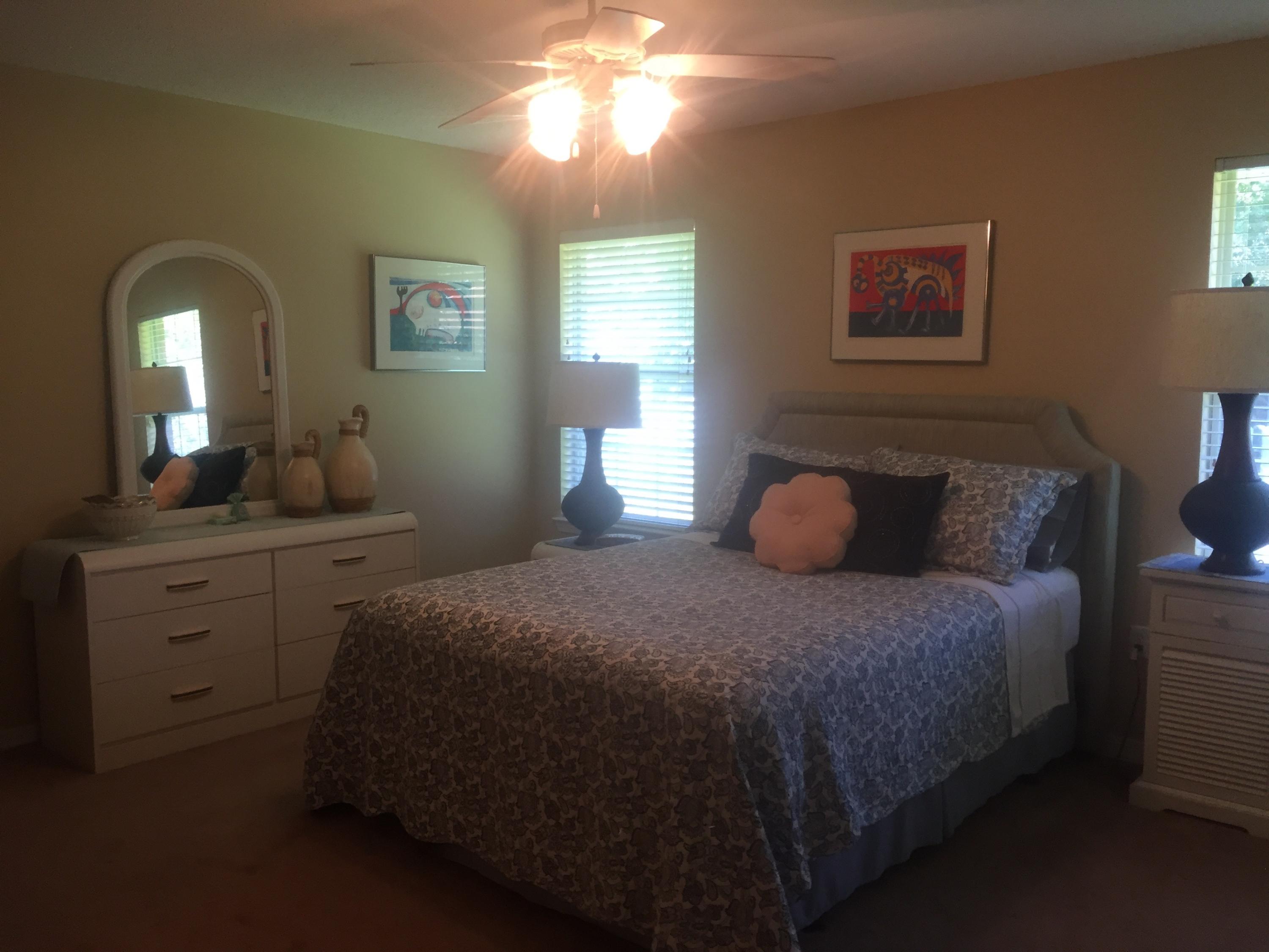 BAYSIDE - Residential Lease