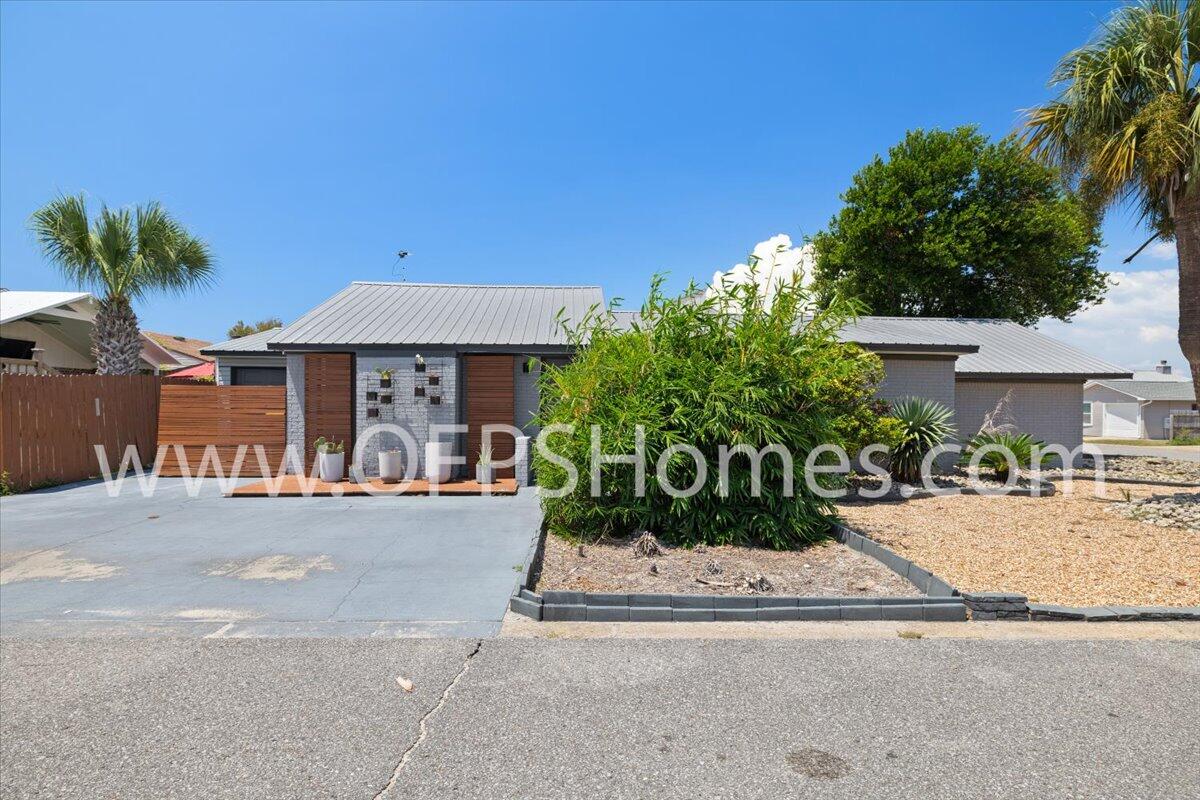 INDIAN OAKS 1ST ADDN - Residential Lease