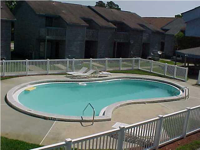 BROWNSVILLE STATION - Residential Lease