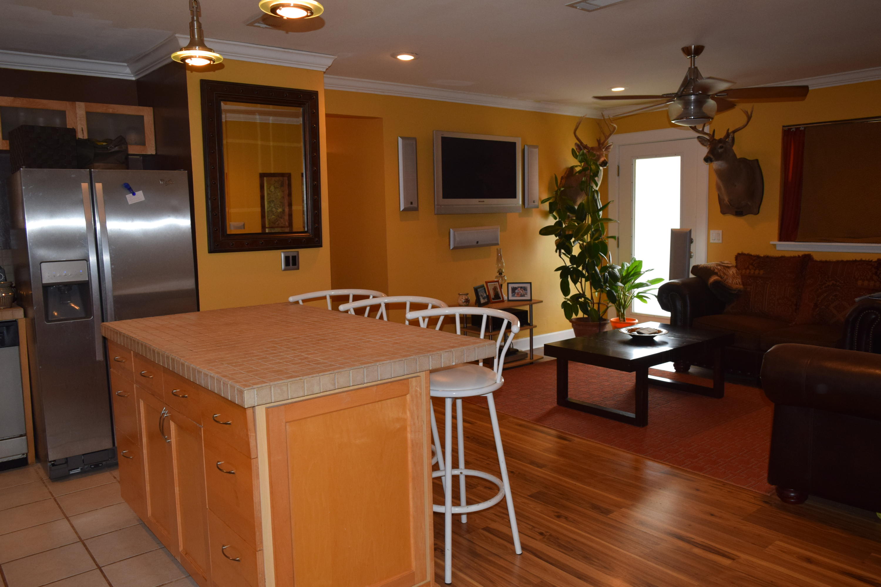 SPRINGDALE - Residential Lease