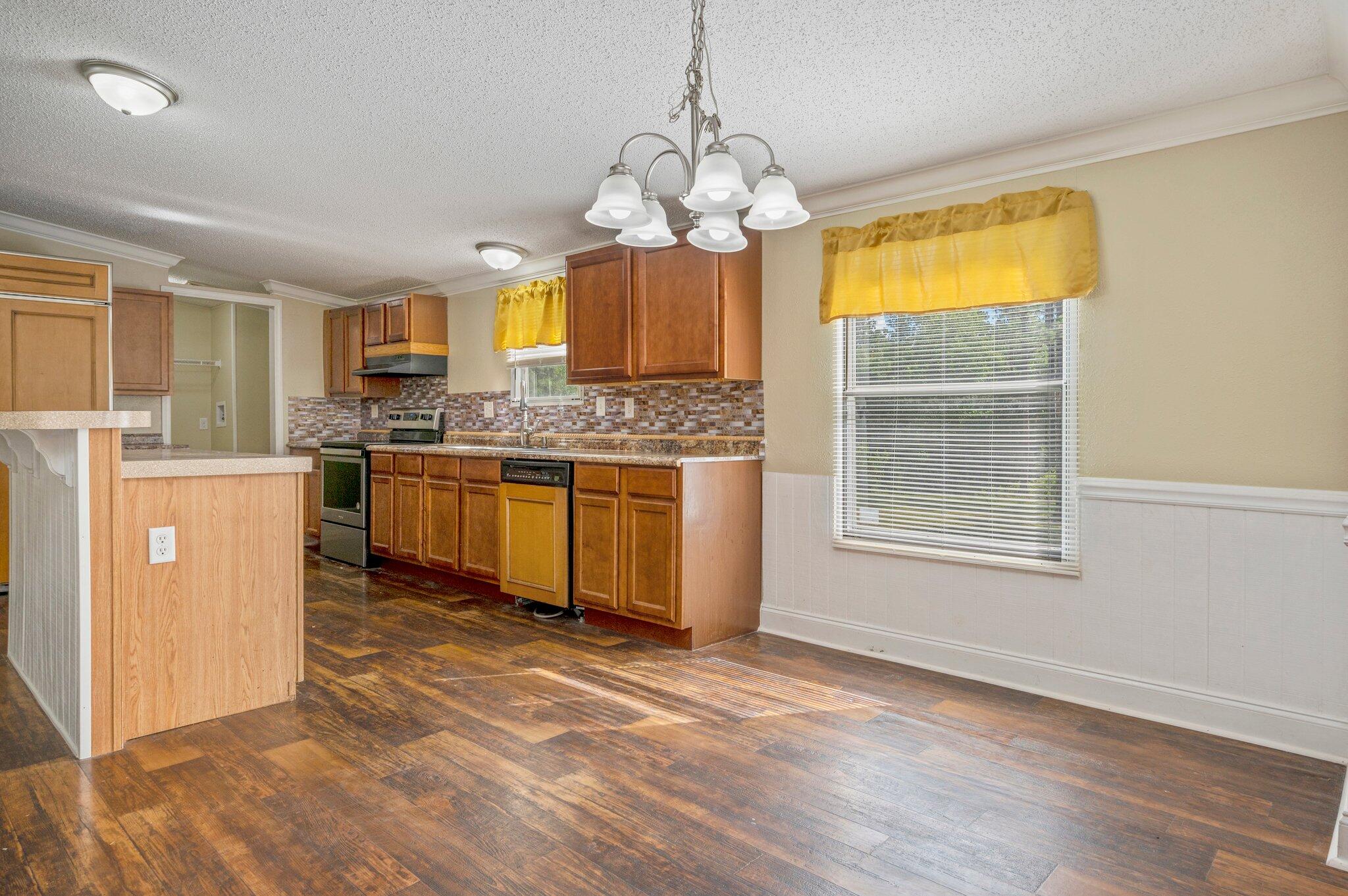 OAKWOOD HILLS UNIT 3 - Residential