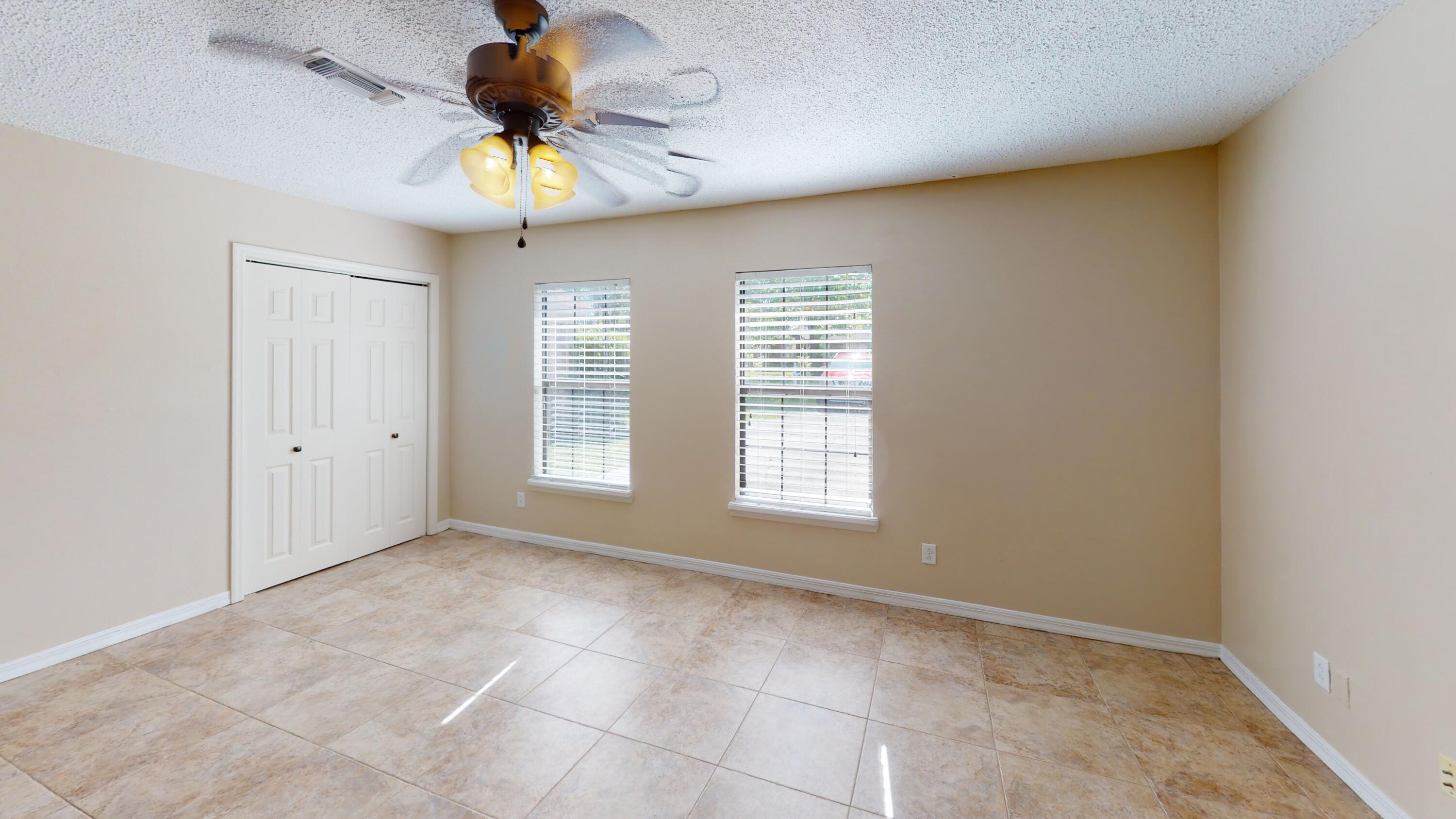 PINE MEADOWS 2ND ADDN - Residential