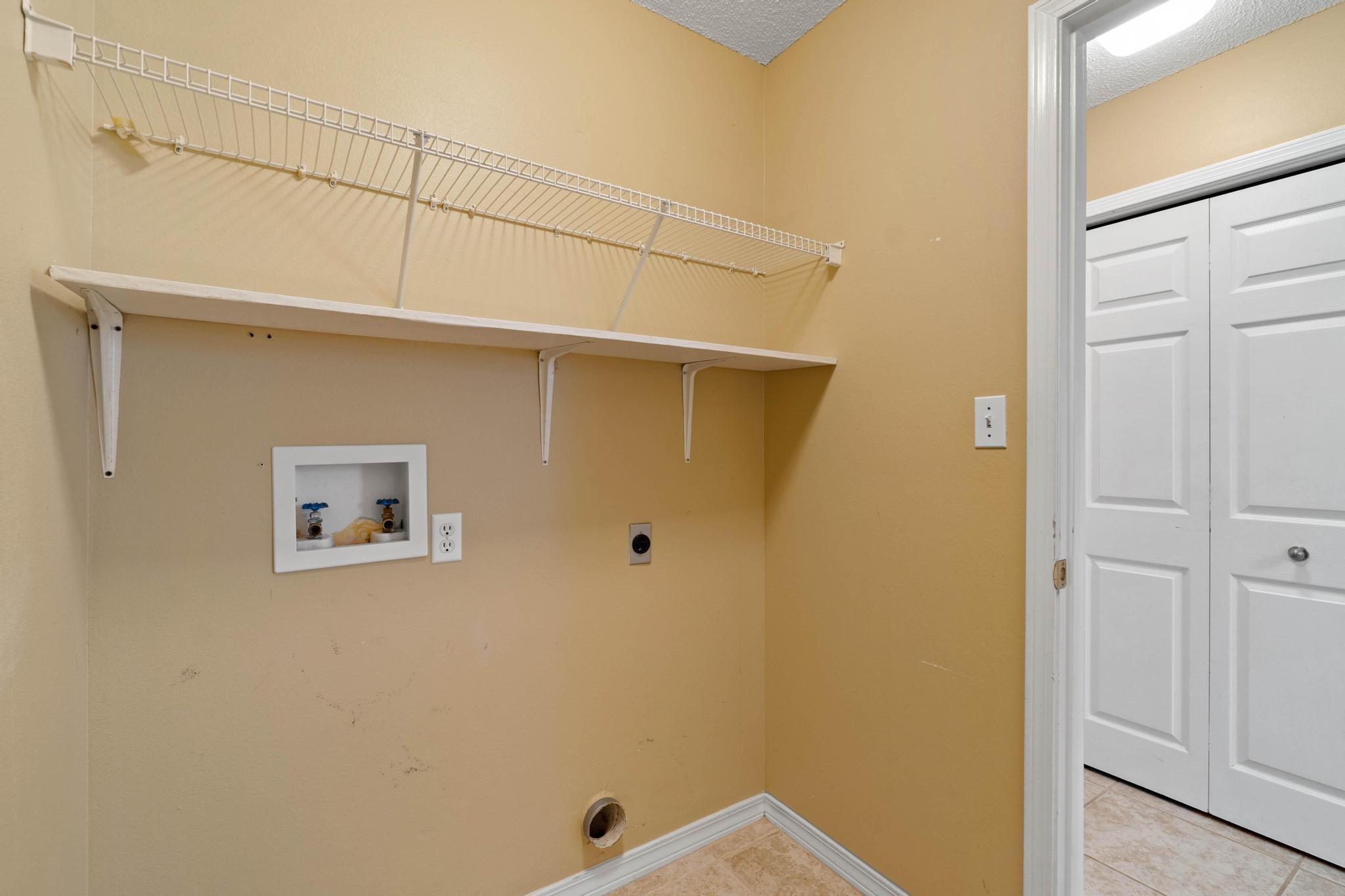 NORTH RIDGE CREEK S/D - Residential