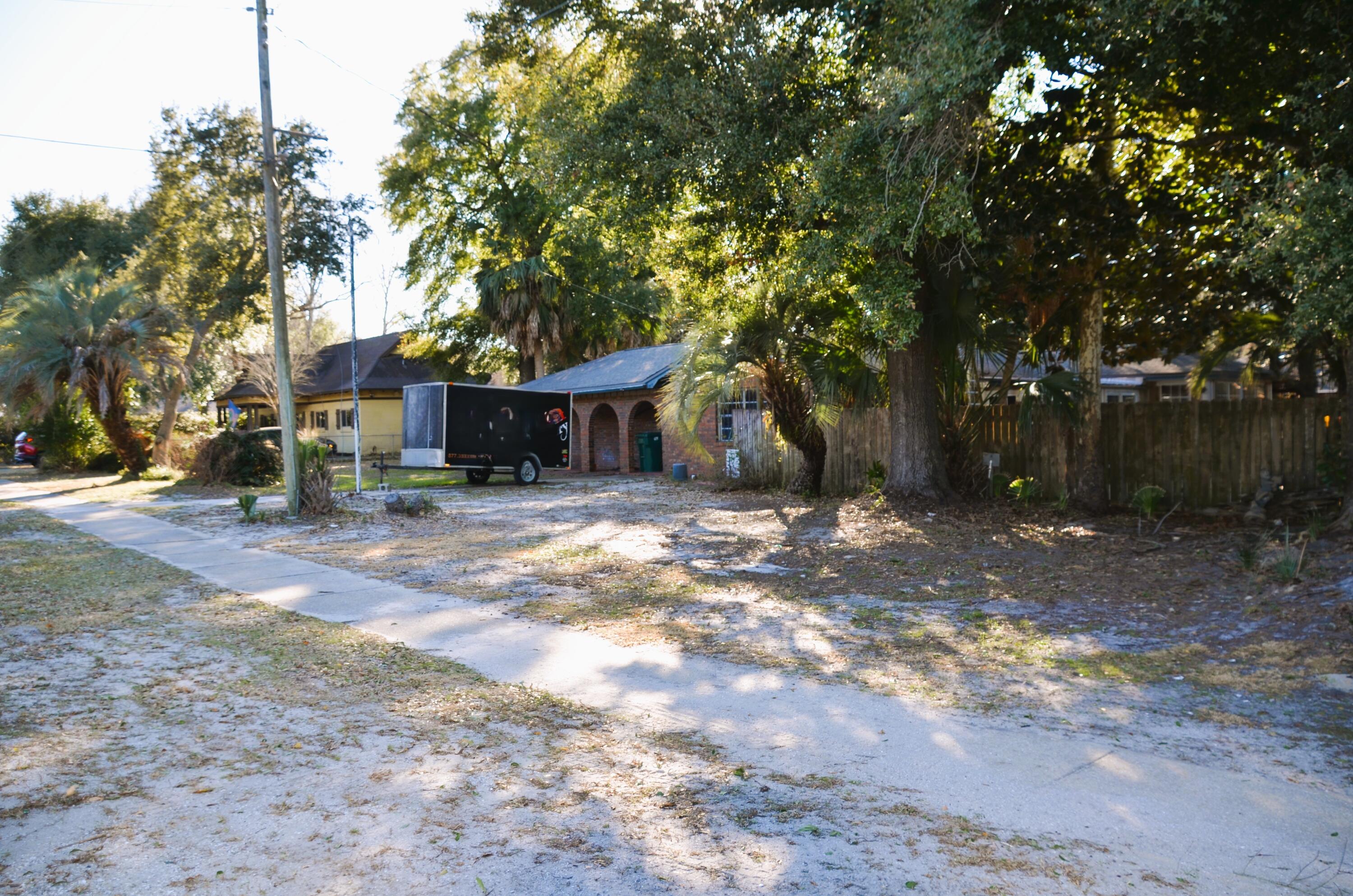 RESUB OF KELLYS ADD TO DESTIN - Land