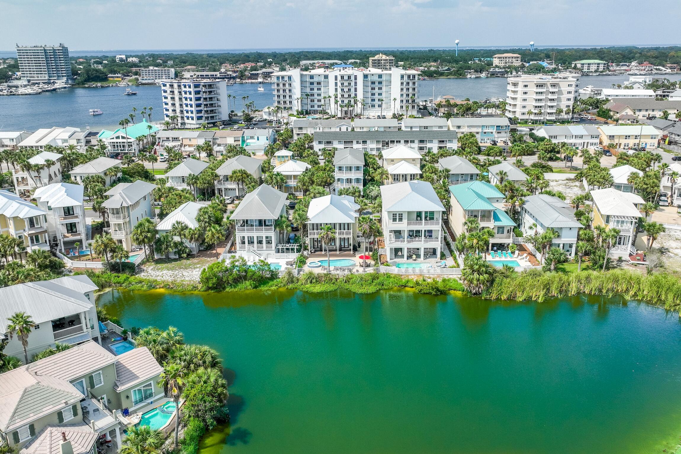 DESTIN POINTE - Residential
