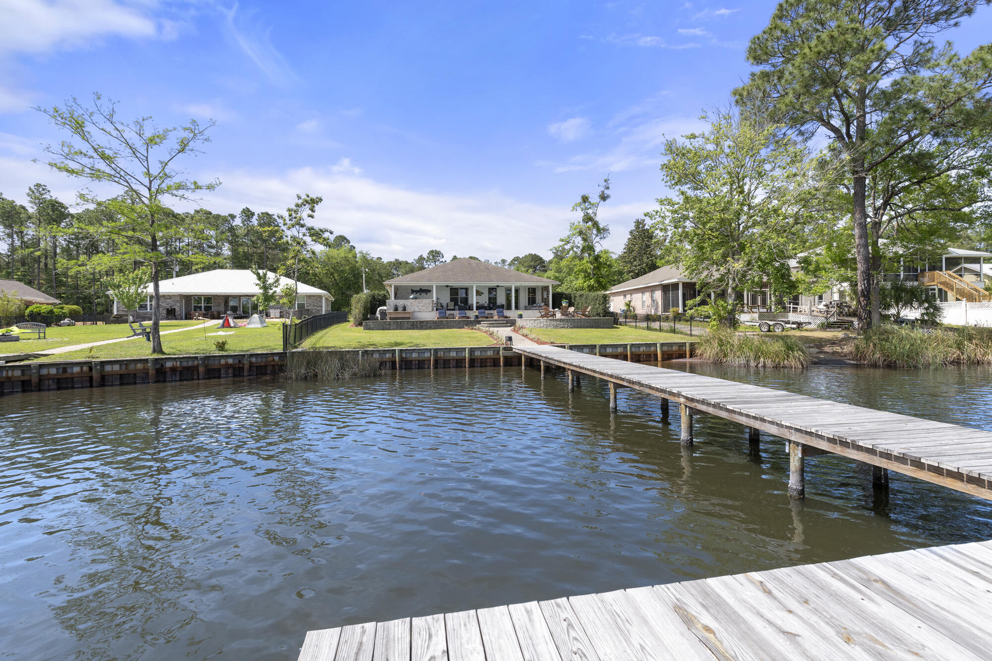 BAY GROVE - Residential